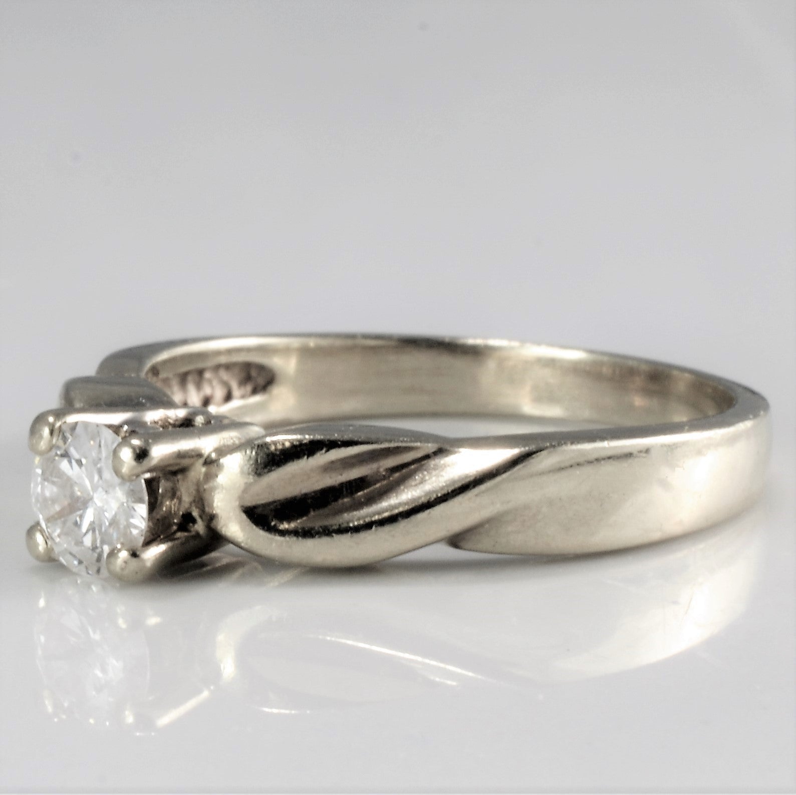 Solitaire Diamond Engagement Ring | 0.27 ct, SZ 6.5 |