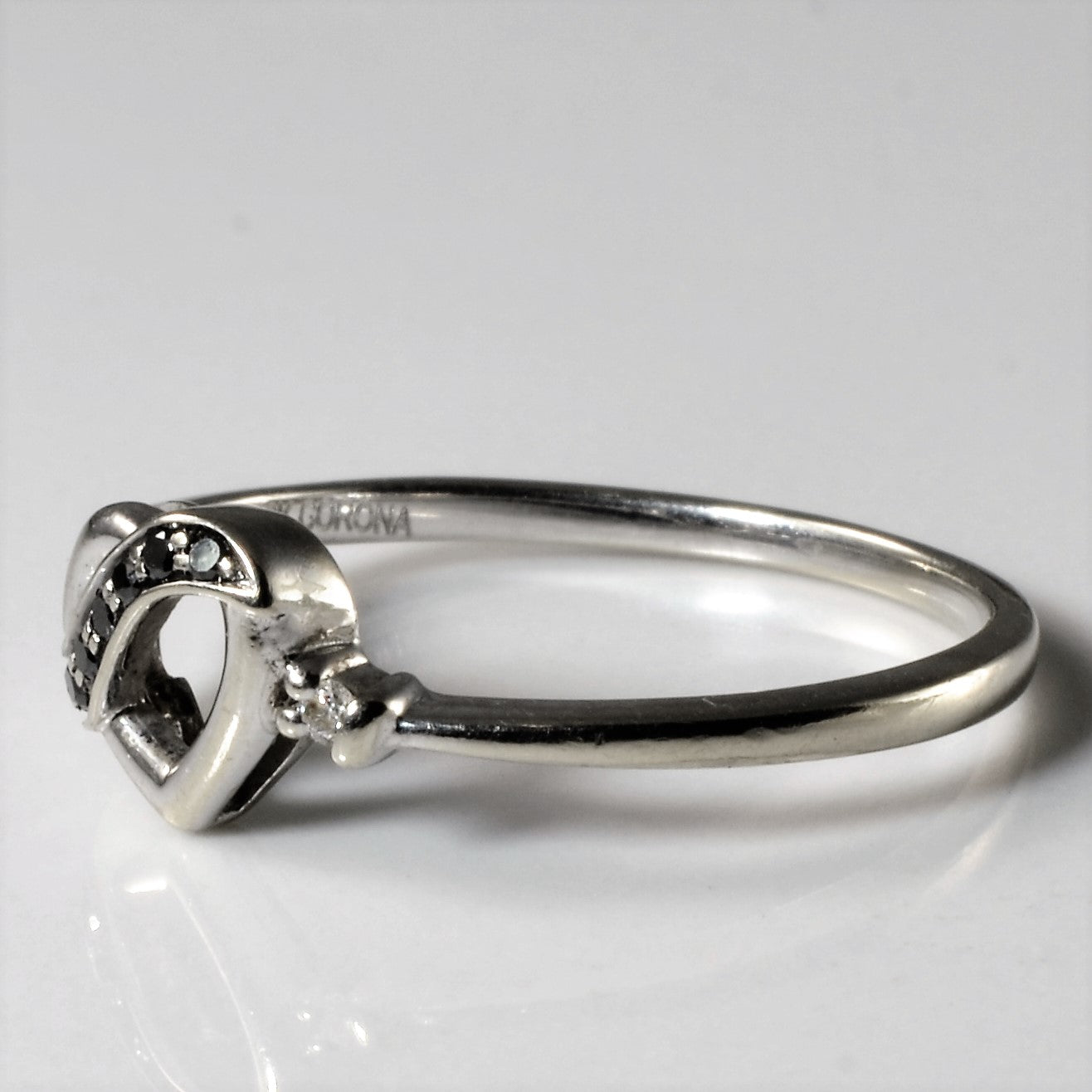 Black Diamond Heart Ring | 0.05ct | SZ 6.25 |