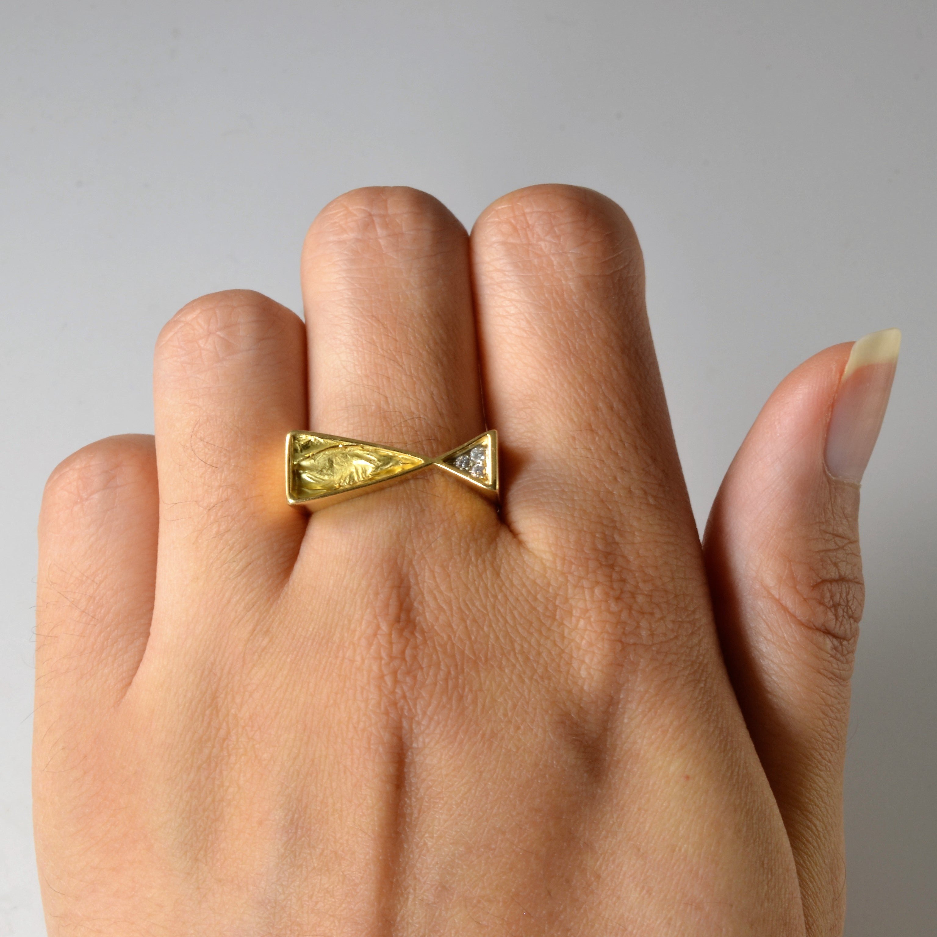 Unique Zig Zag Diamond Ring | 0.03ctw | SZ 9.25 |