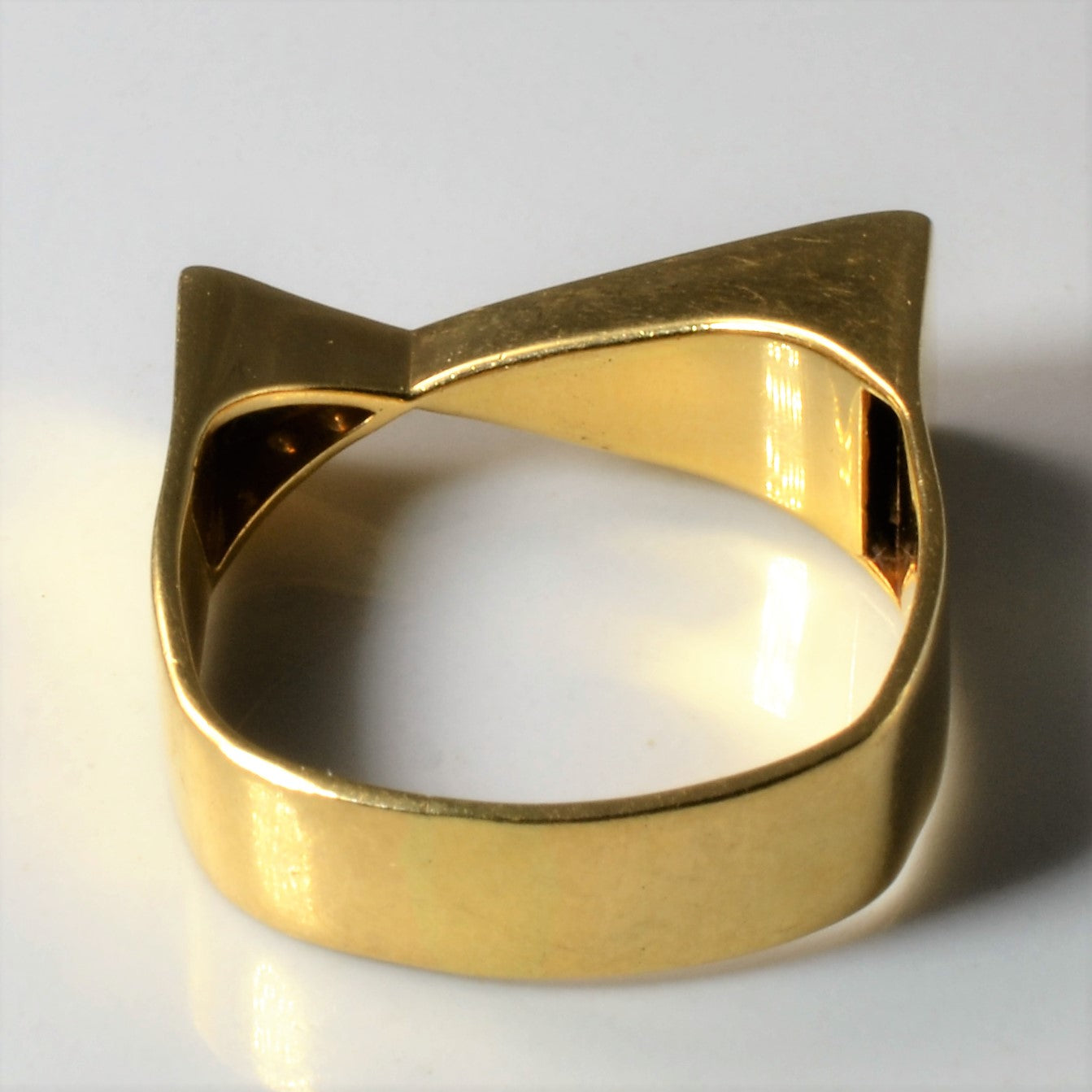 Unique Zig Zag Diamond Ring | 0.03ctw | SZ 9.25 |