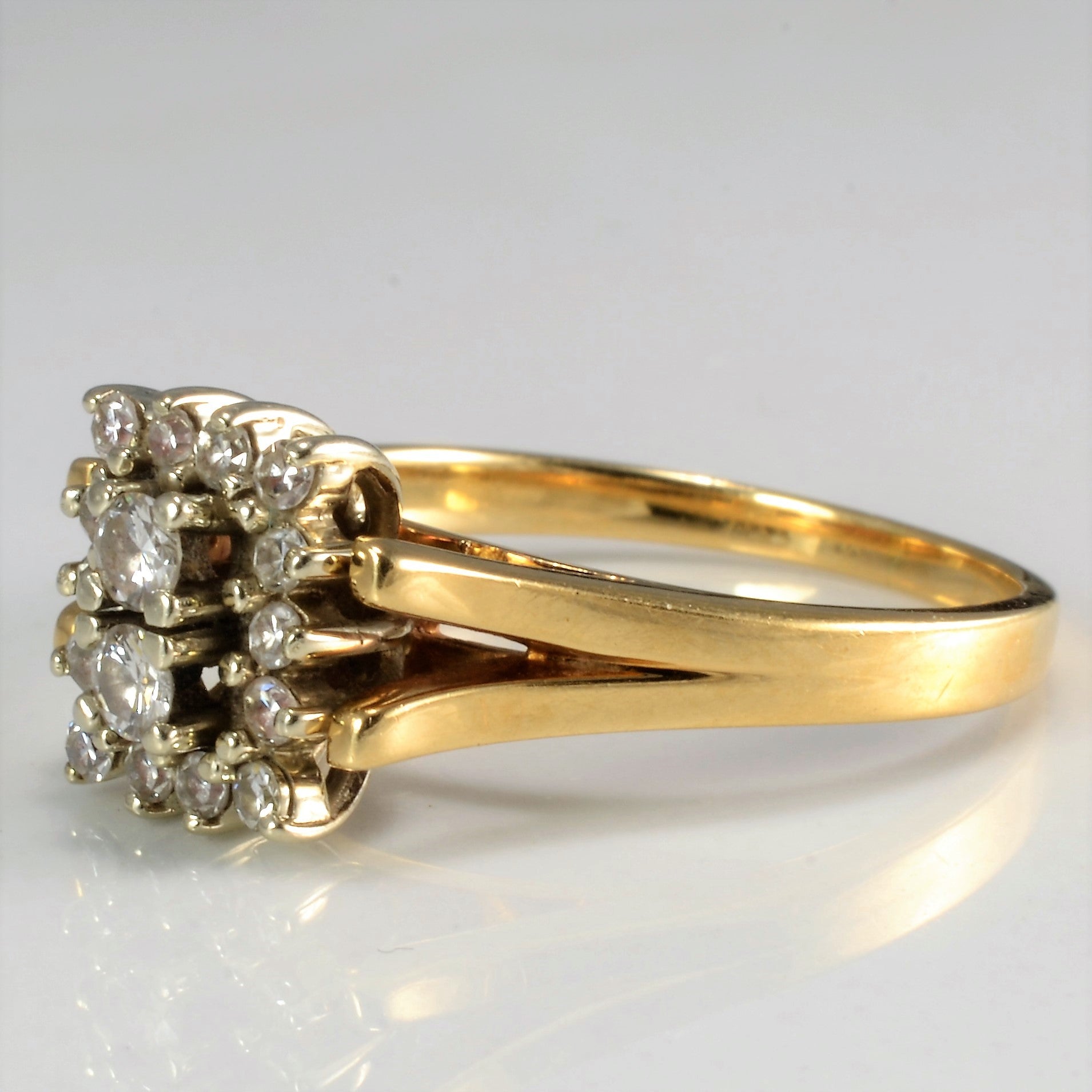 Cluster Diamond Ladies Ring | 0.28 ctw, SZ 6 |