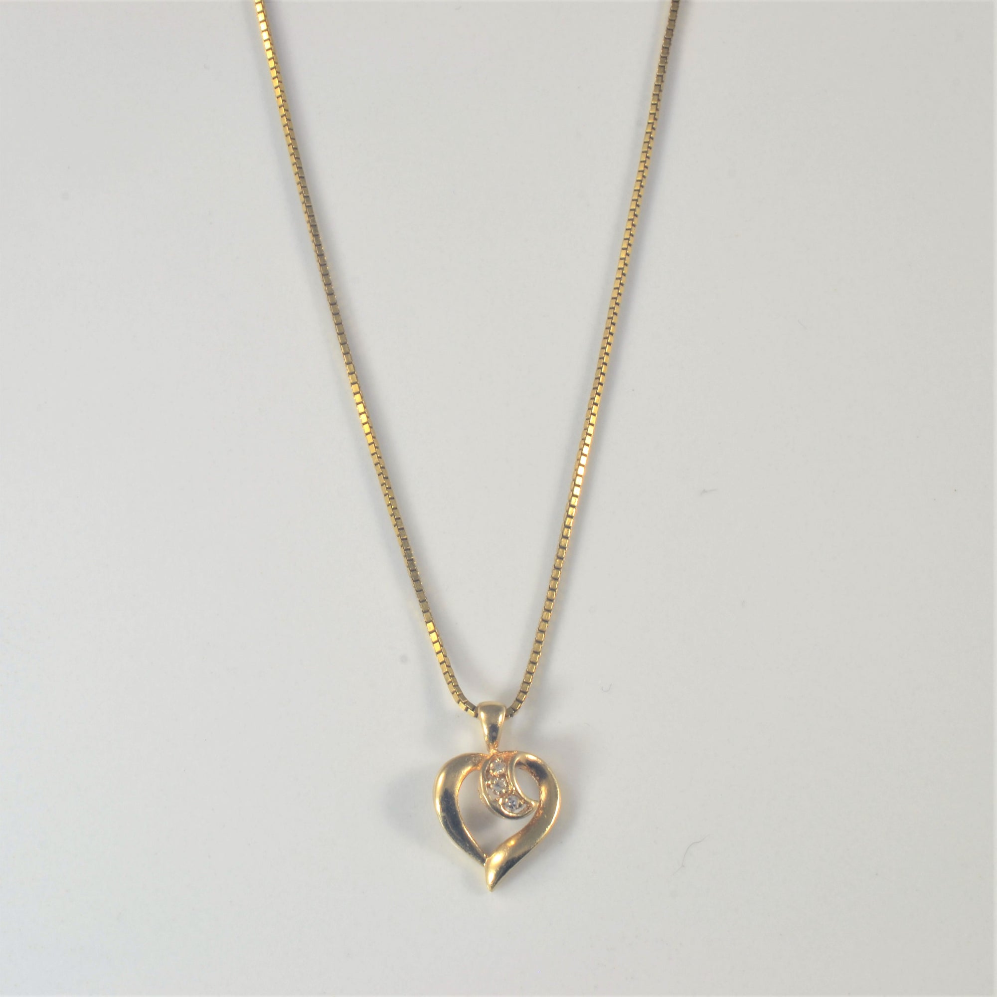 Diamond Heart Necklace | 0.03ctw | 18