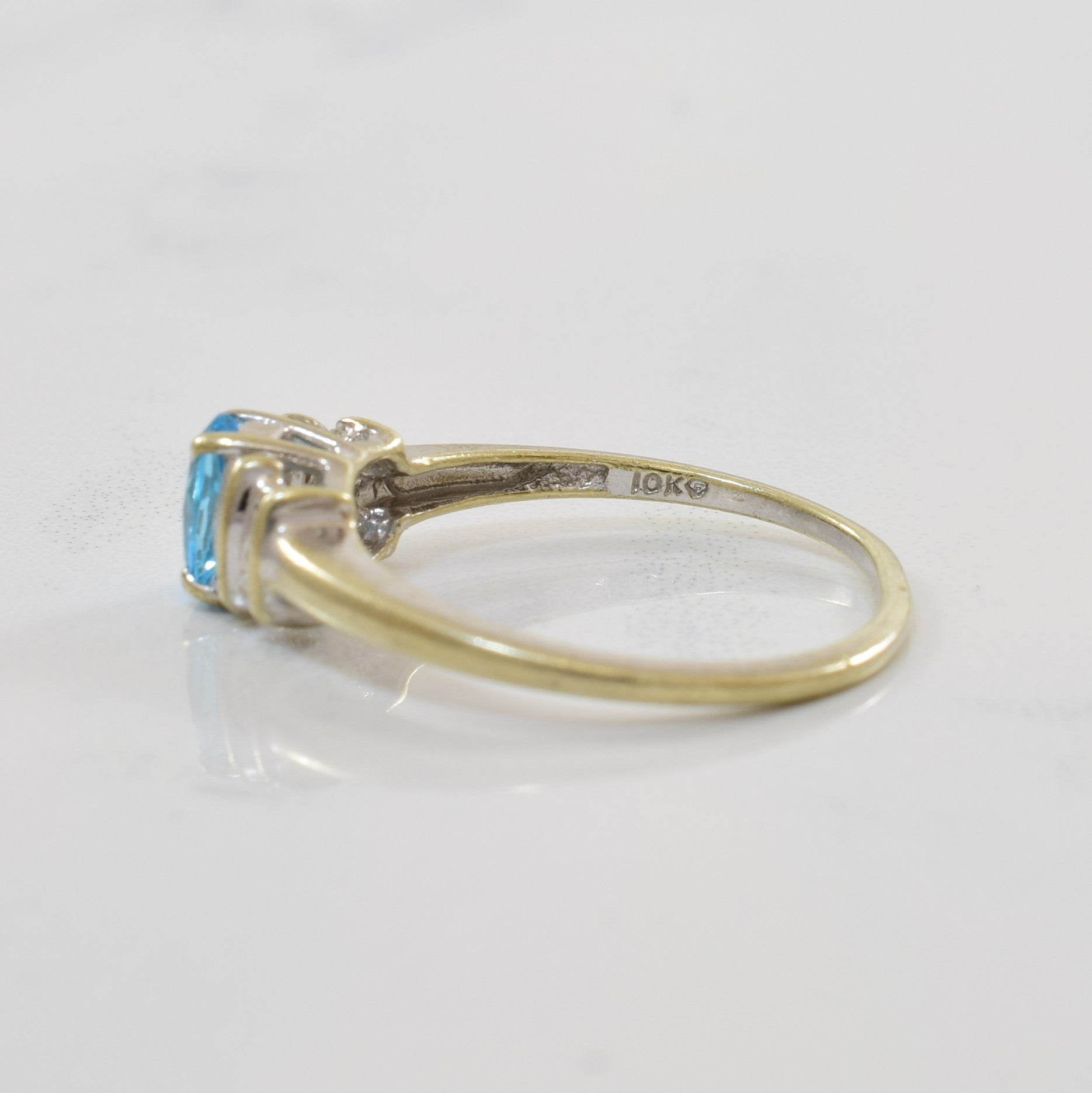 Oval Blue Topaz & Diamond Ring | 0.56ct, 0.07ctw | SZ 6.75 |