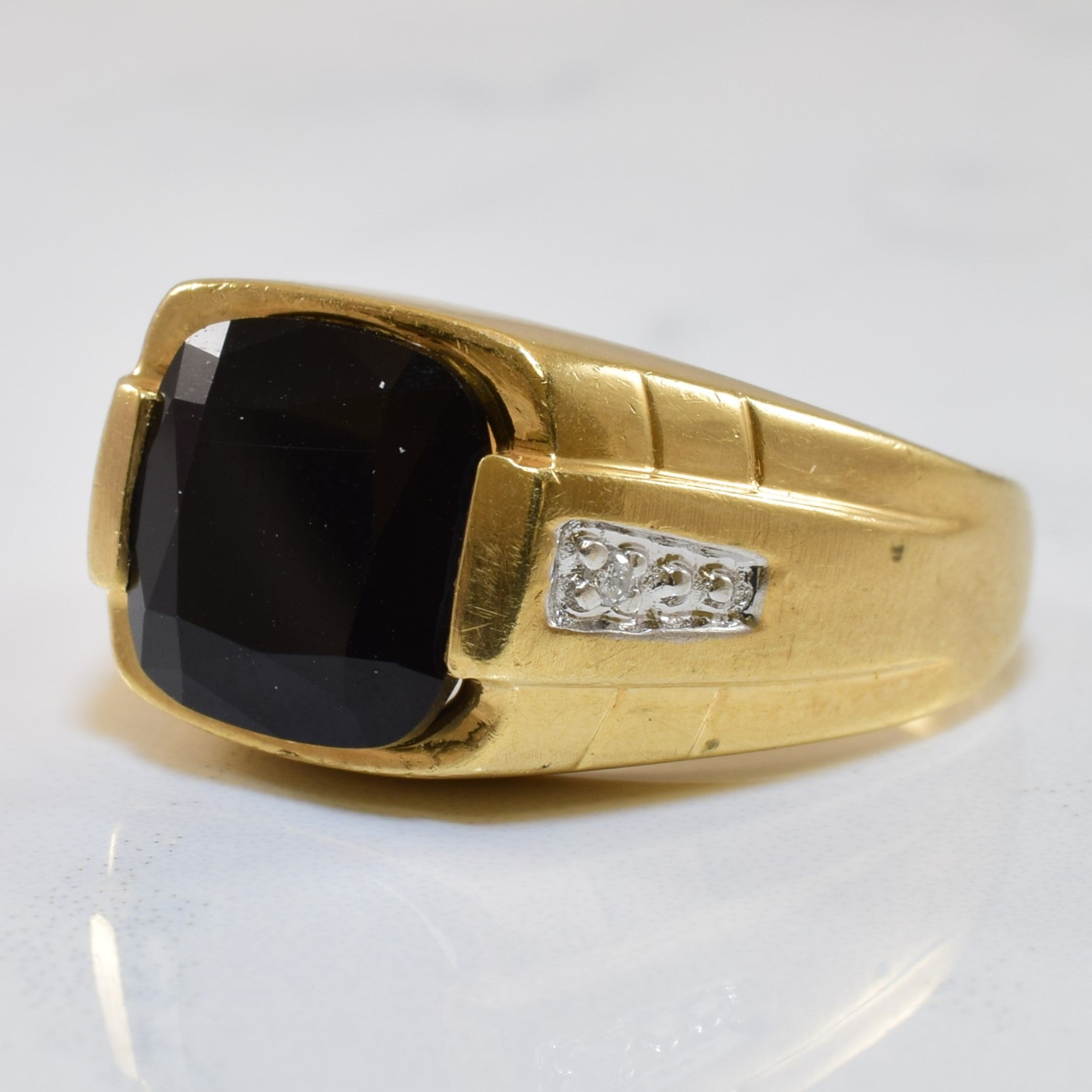 Faceted Cushion Cut Onyx & Diamond Ring | 0.02ctw, 4.00ctw | SZ 9 |