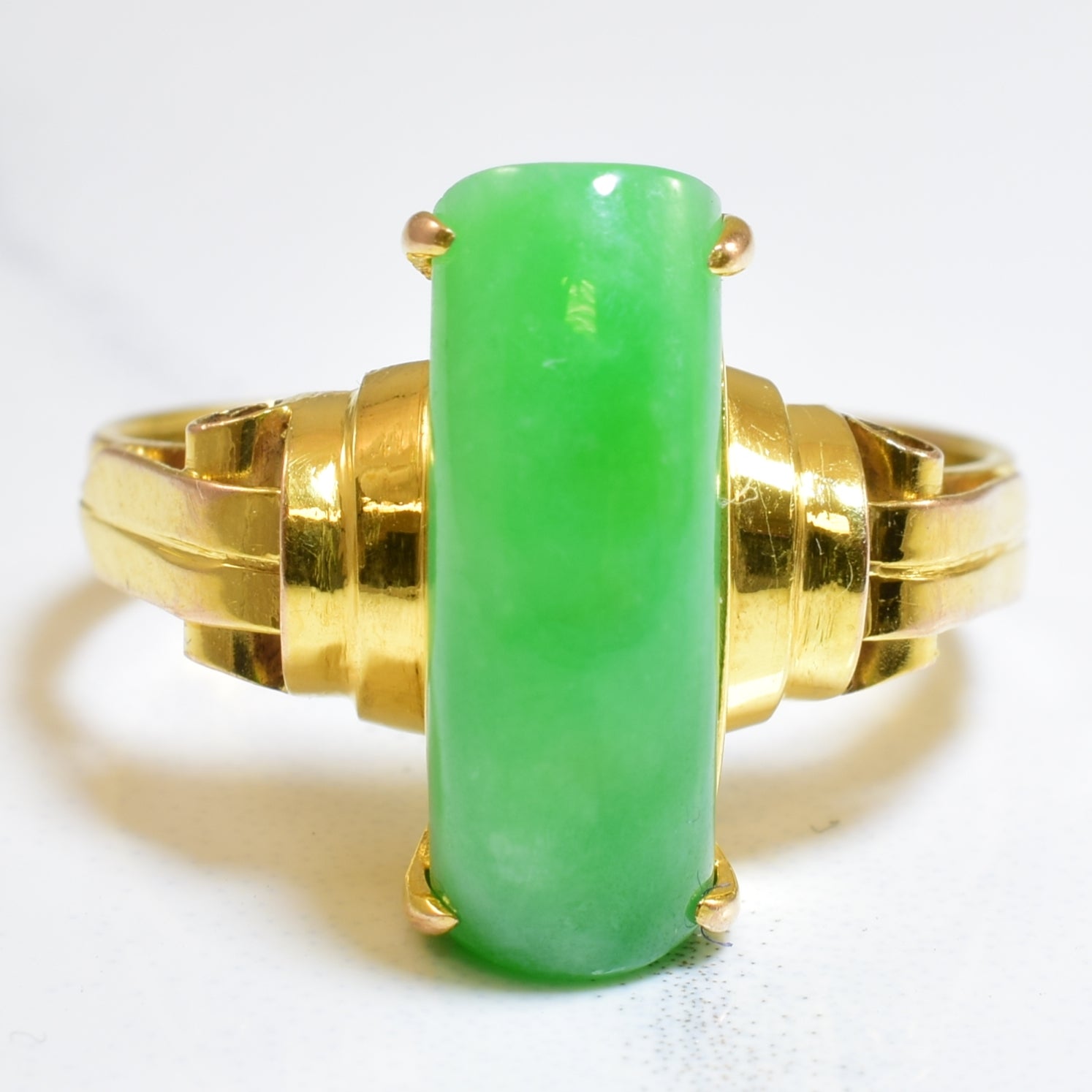 Curved Jadeite Cabochon Ring | 2.50ct | SZ 4.5 |