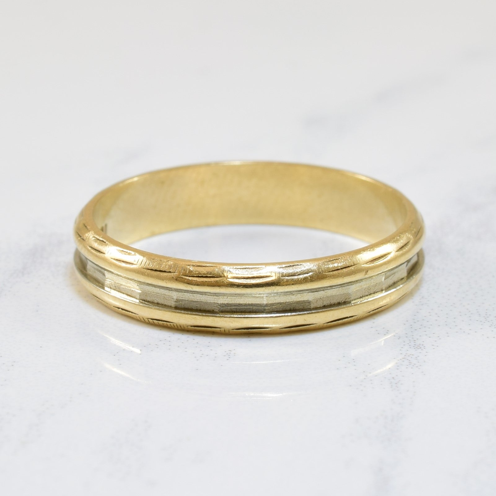 10k Yellow Gold Textured Ring | SZ 8.5 |