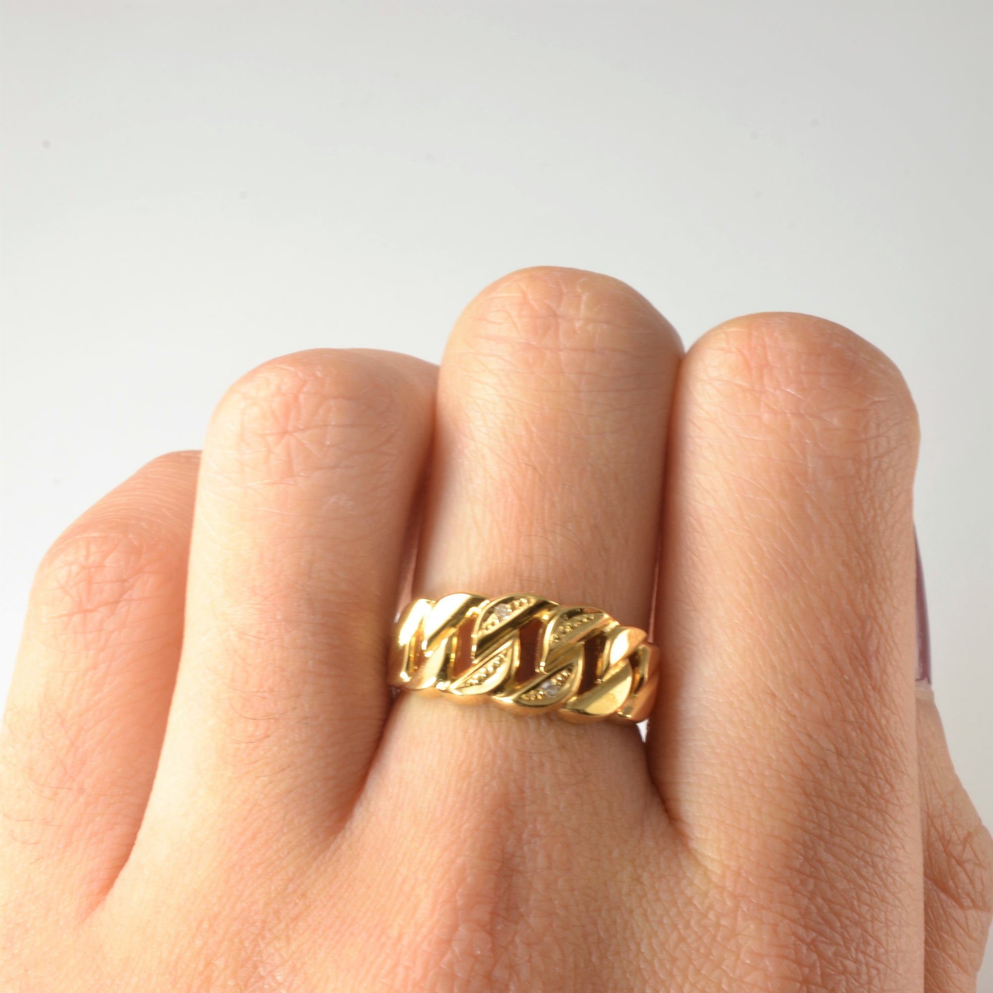 Textured Curb Link Style Ring | 0.01ctw | SZ 6.25 |