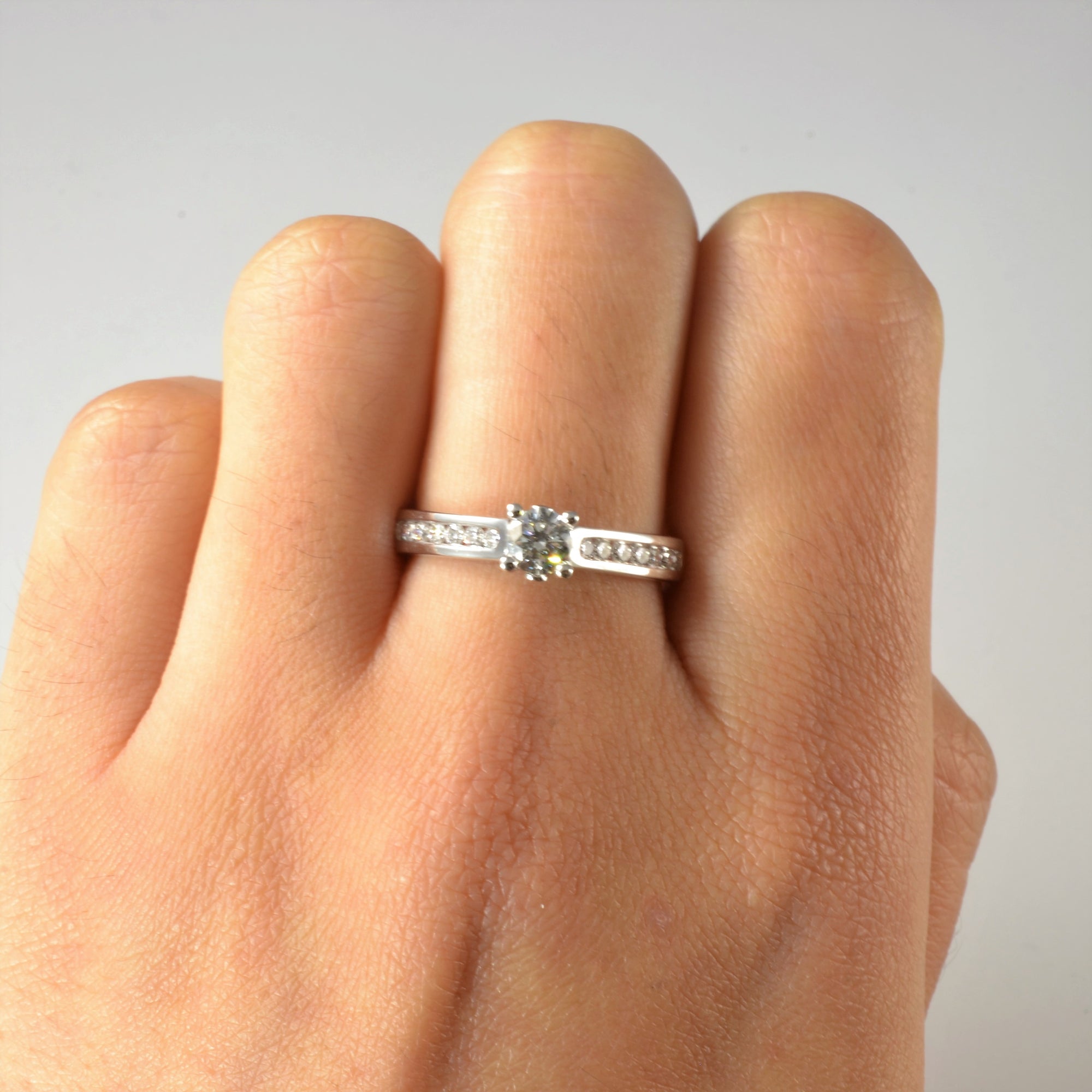 Heirloom Round Solitaire Diamond Engagement Ring with Halo and Diamond  Band-5-50-7-G-VS2-18k-white-gold | Bijoux Birks