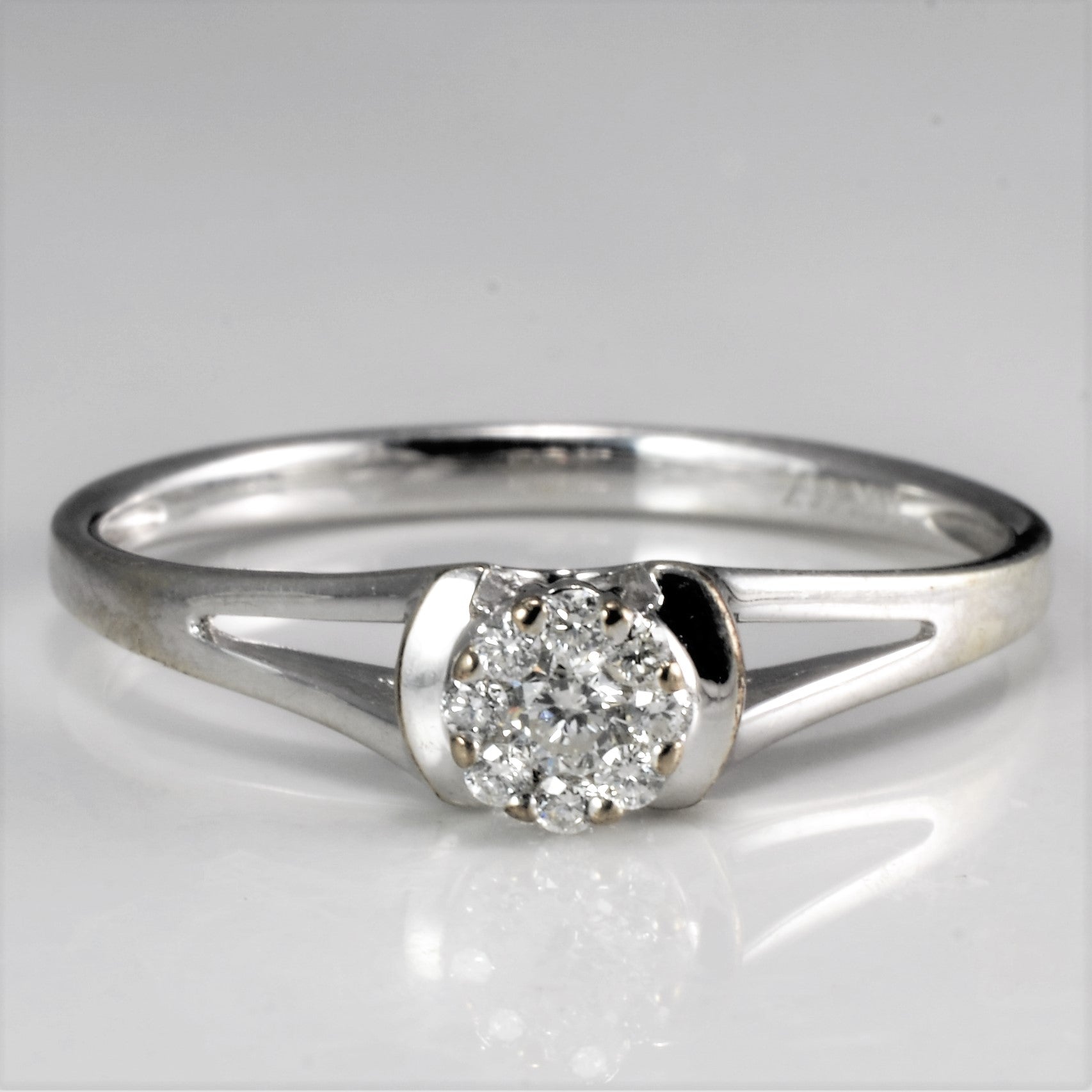 Tapered Cluster Diamond Promise Ring | 0.10 ctw, SZ 6.5 |