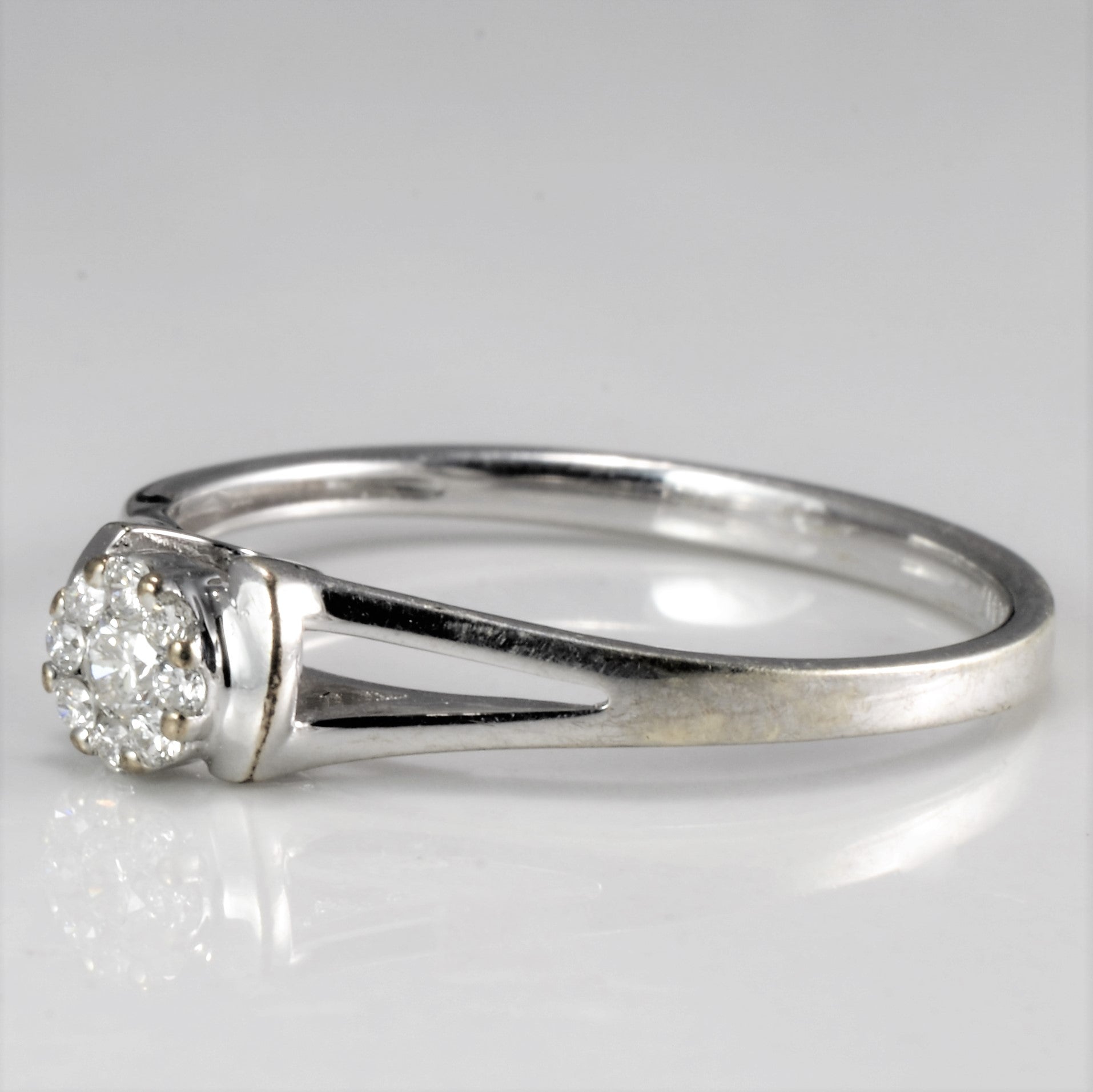 Tapered Cluster Diamond Promise Ring | 0.10 ctw, SZ 6.5 |