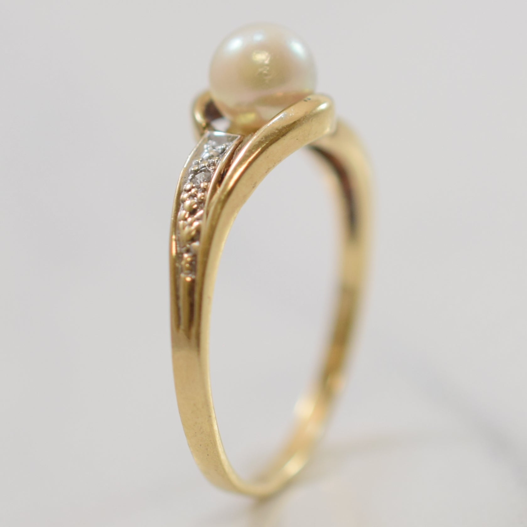 Pearl & Diamond Bypass Ring | 1.00ct, 0.02ctw | SZ 6.5 |