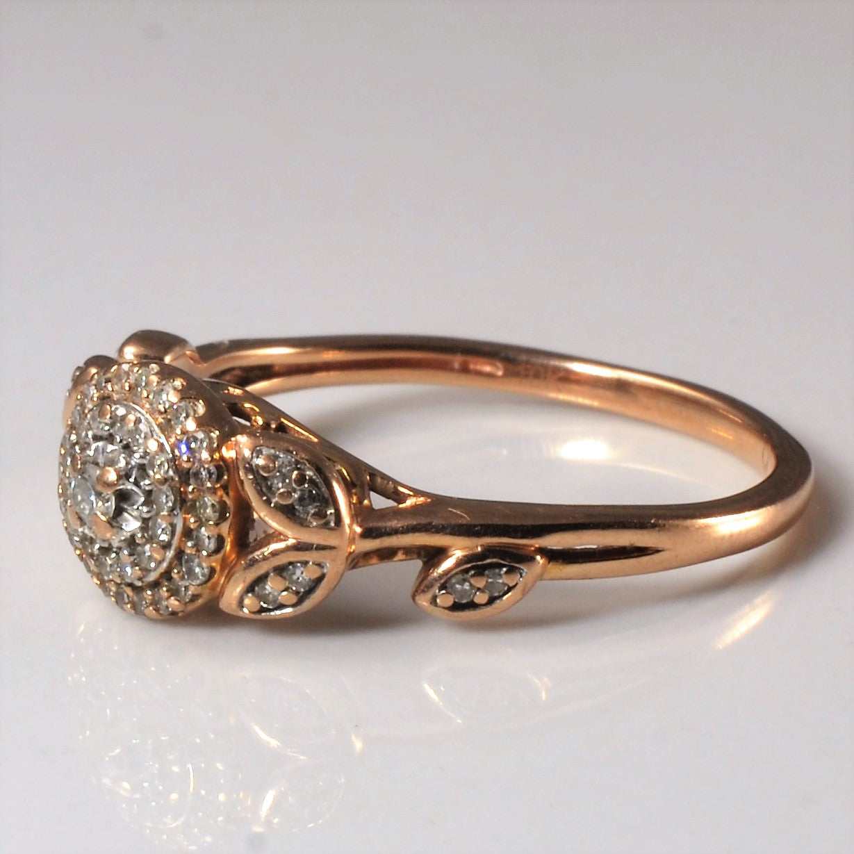 Floral Diamond Promise Ring | 0.14ctw | SZ 7 |