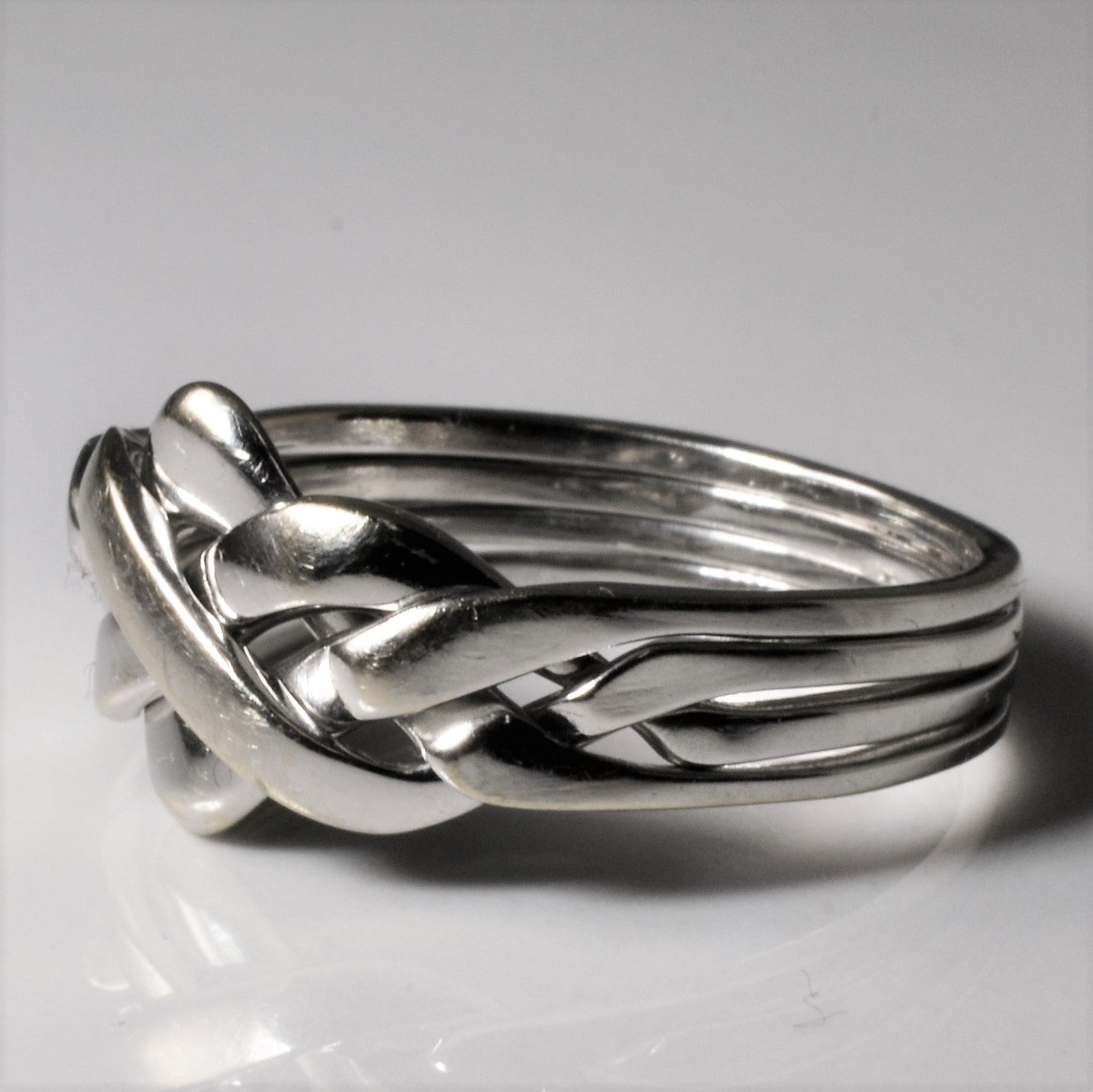 Soldered White Gold Puzzle Ring | SZ 11.5 |