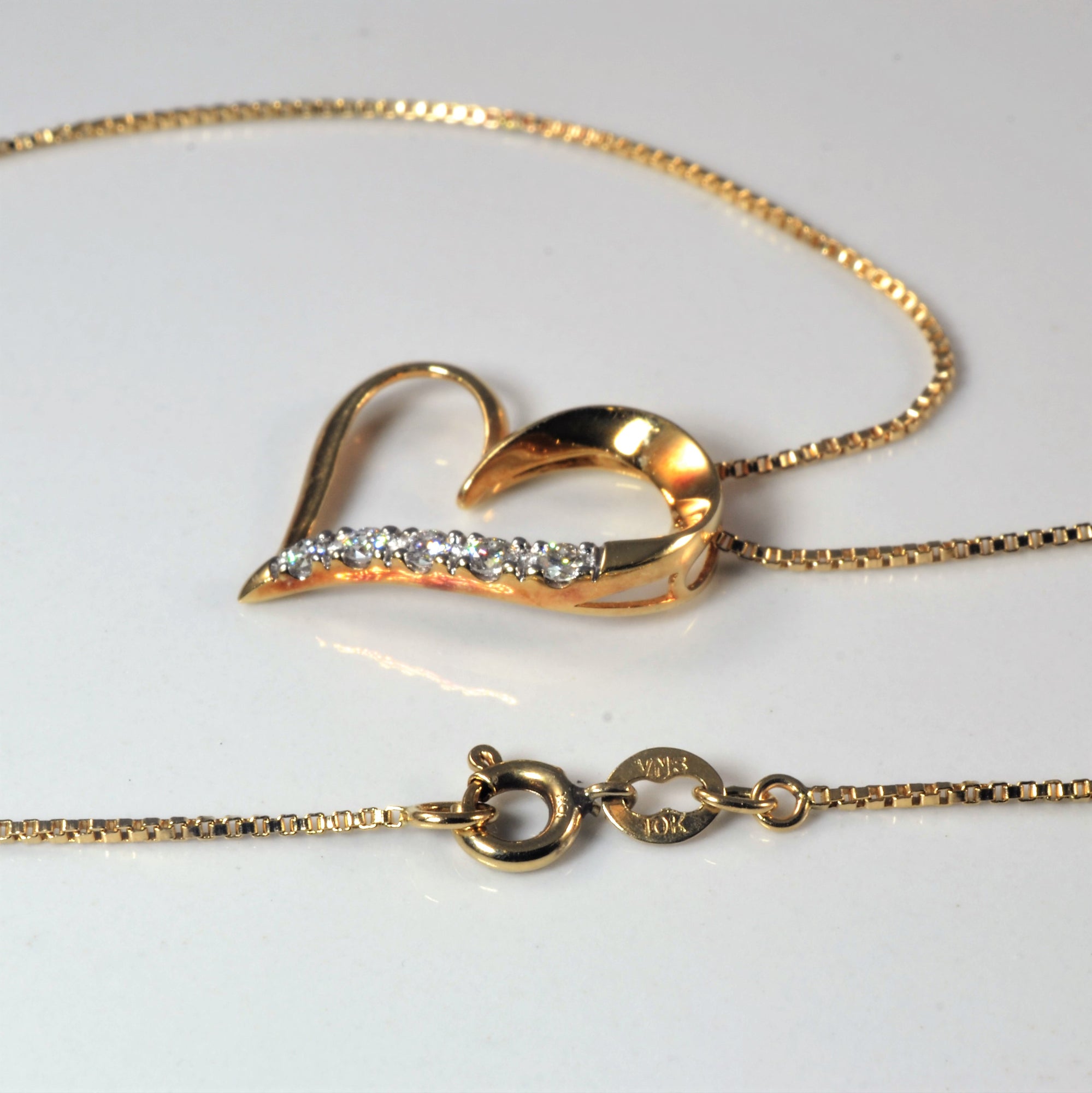 Pave Diamond Heart Necklace | 0.12ctw | 19