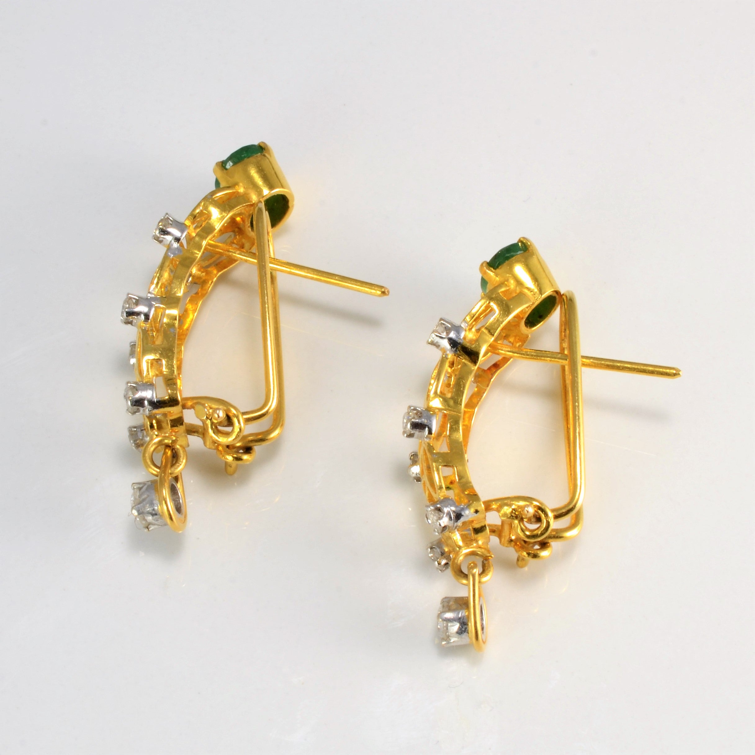Boucles d'oreilles clips pour femme en filigrane d'émeraudes et de diamants | 0,65 ctw | 