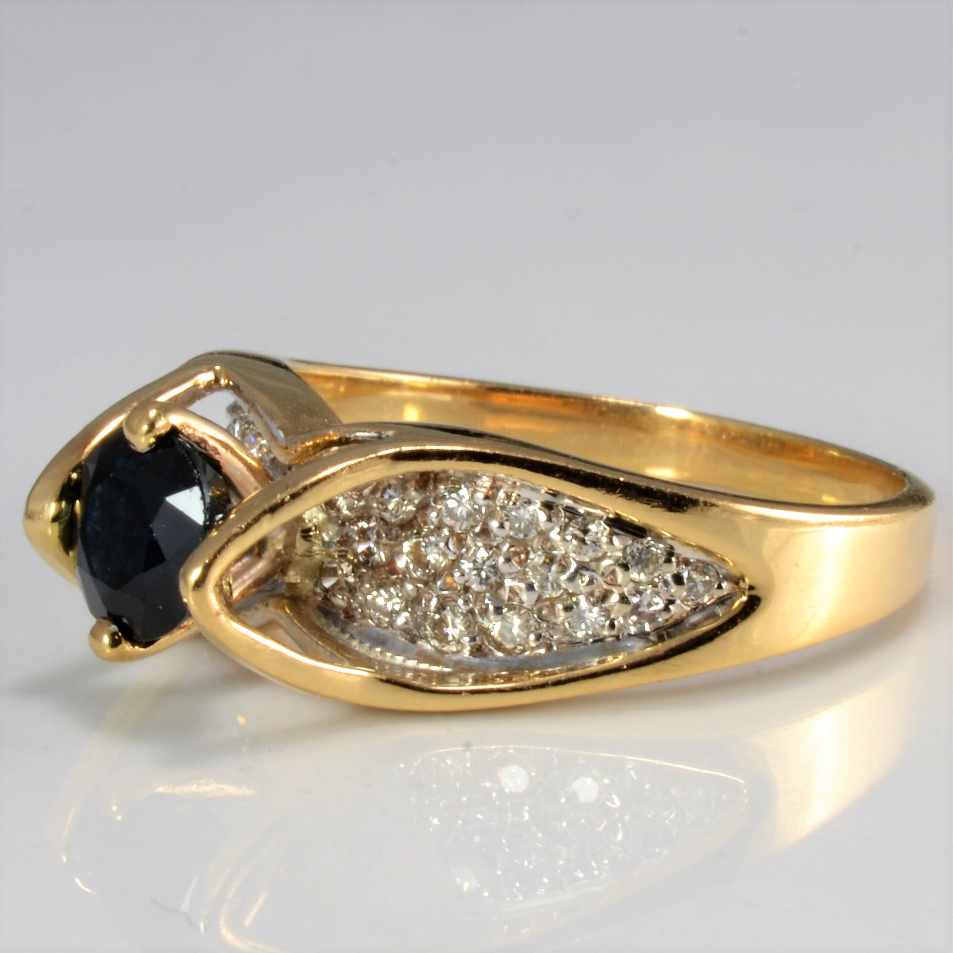 High Set Sapphire & Cluster Diamond Ring | 0.30 ctw, SZ 8 |