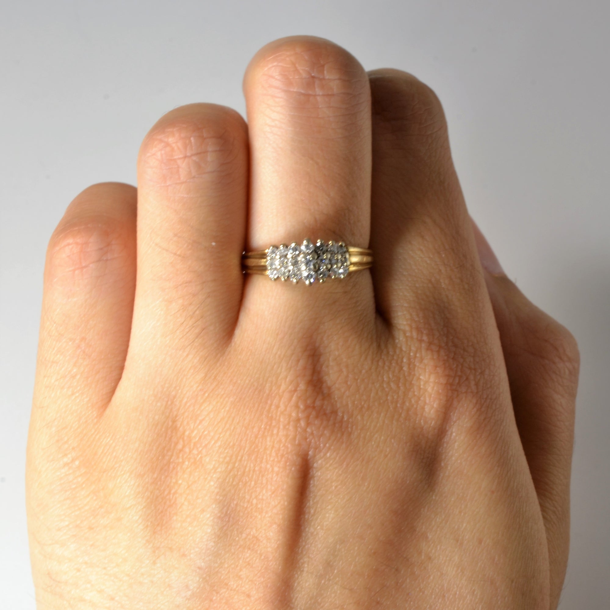 Cluster Set Diamond Ring | 0.15ctw | SZ 6.75 |