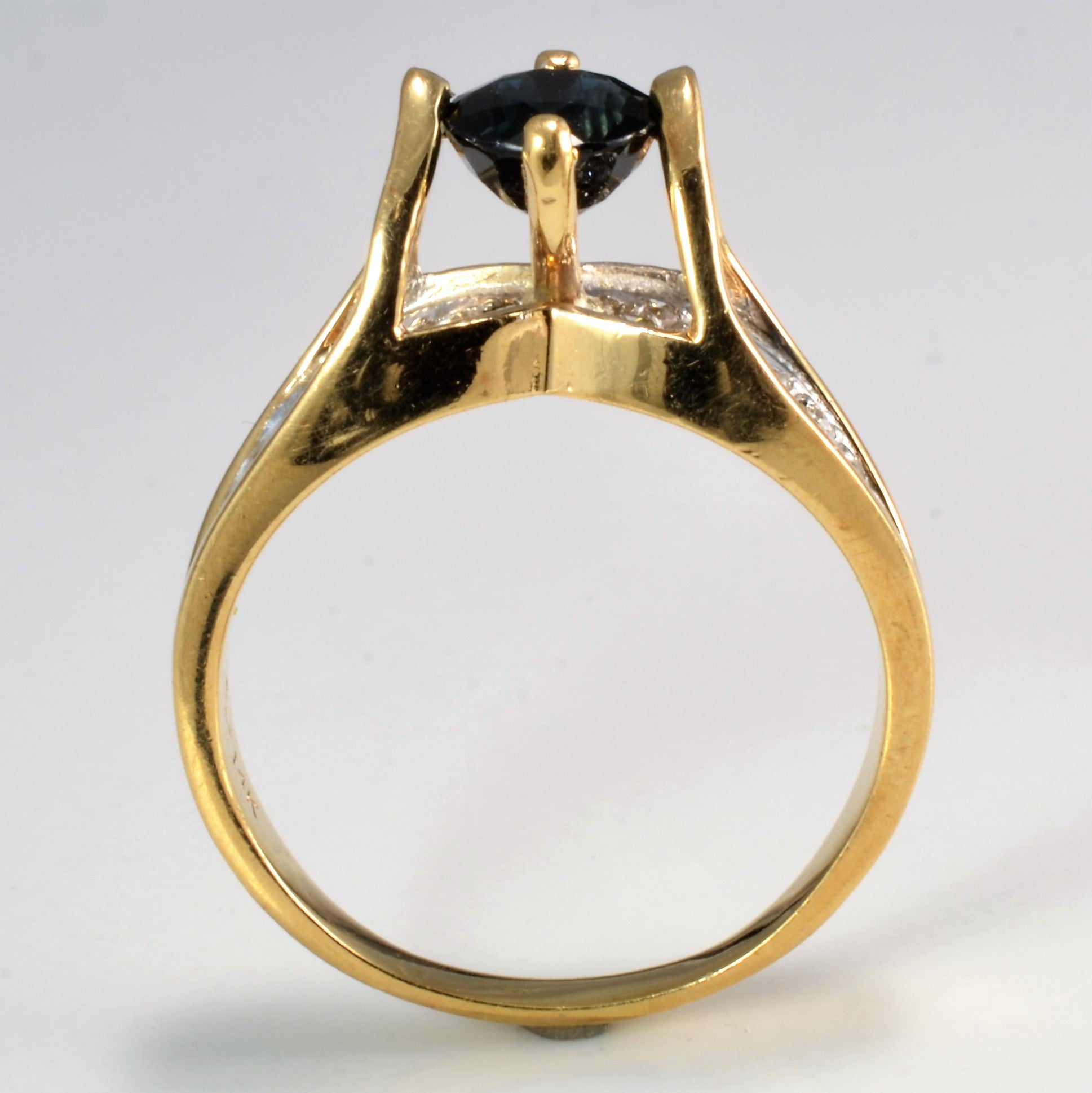 High Set Sapphire & Cluster Diamond Ring | 0.30 ctw, SZ 8 |