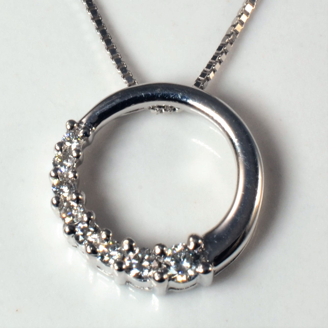 Graduated Pave Diamond Necklace | 0.10ctw | 16