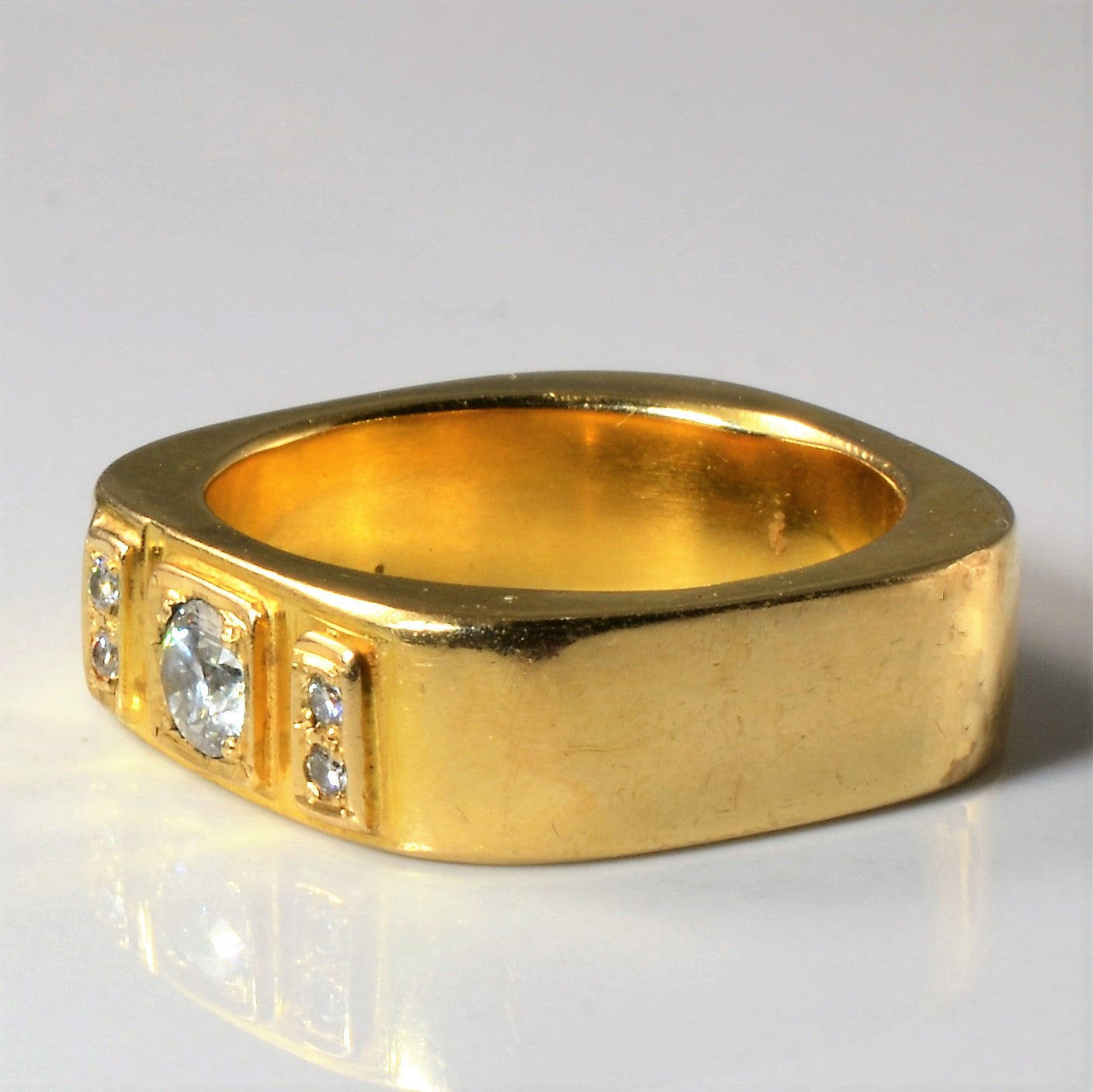 Soft Square Diamond Bar Band | 0.33ctw | SZ 8.25 |