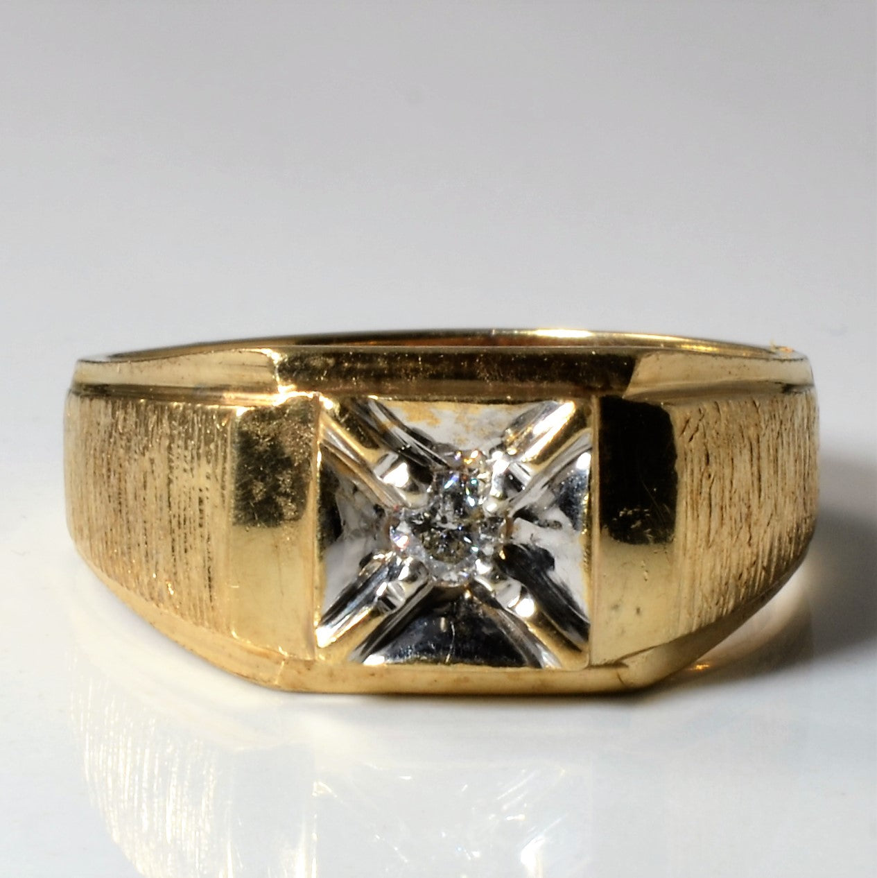 Two Tone Illusion Diamond Ring | 0.17ct | SZ 11.75 |