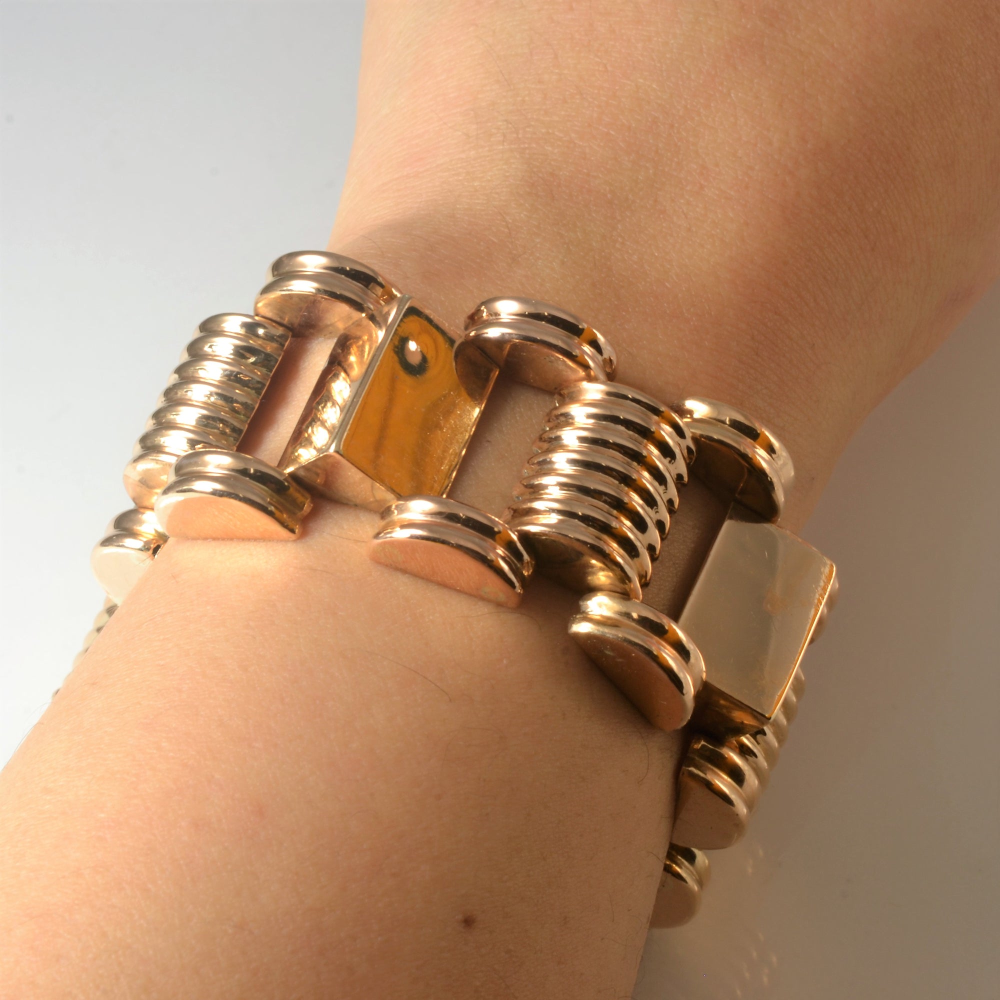 Textured Wide Link Chain Bracelet | 7.5