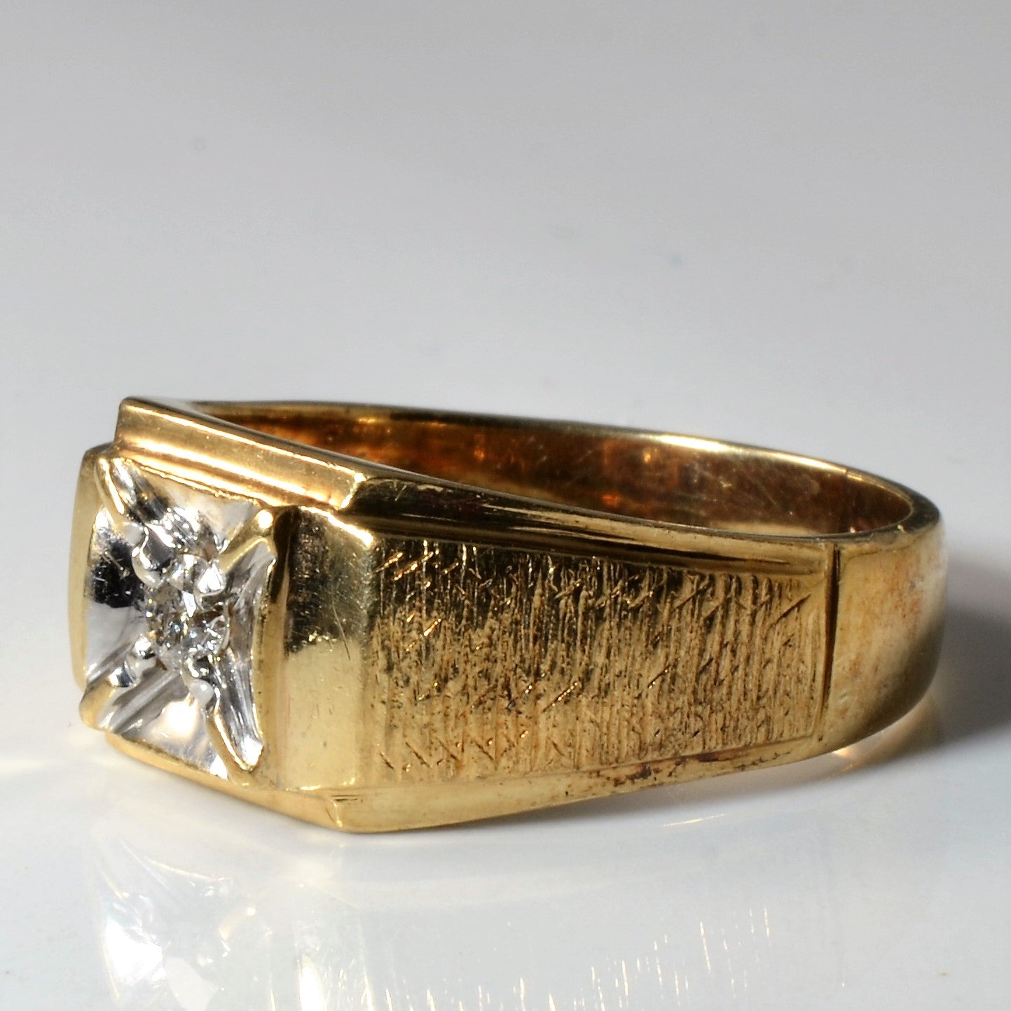 Two Tone Illusion Diamond Ring | 0.17ct | SZ 11.75 |