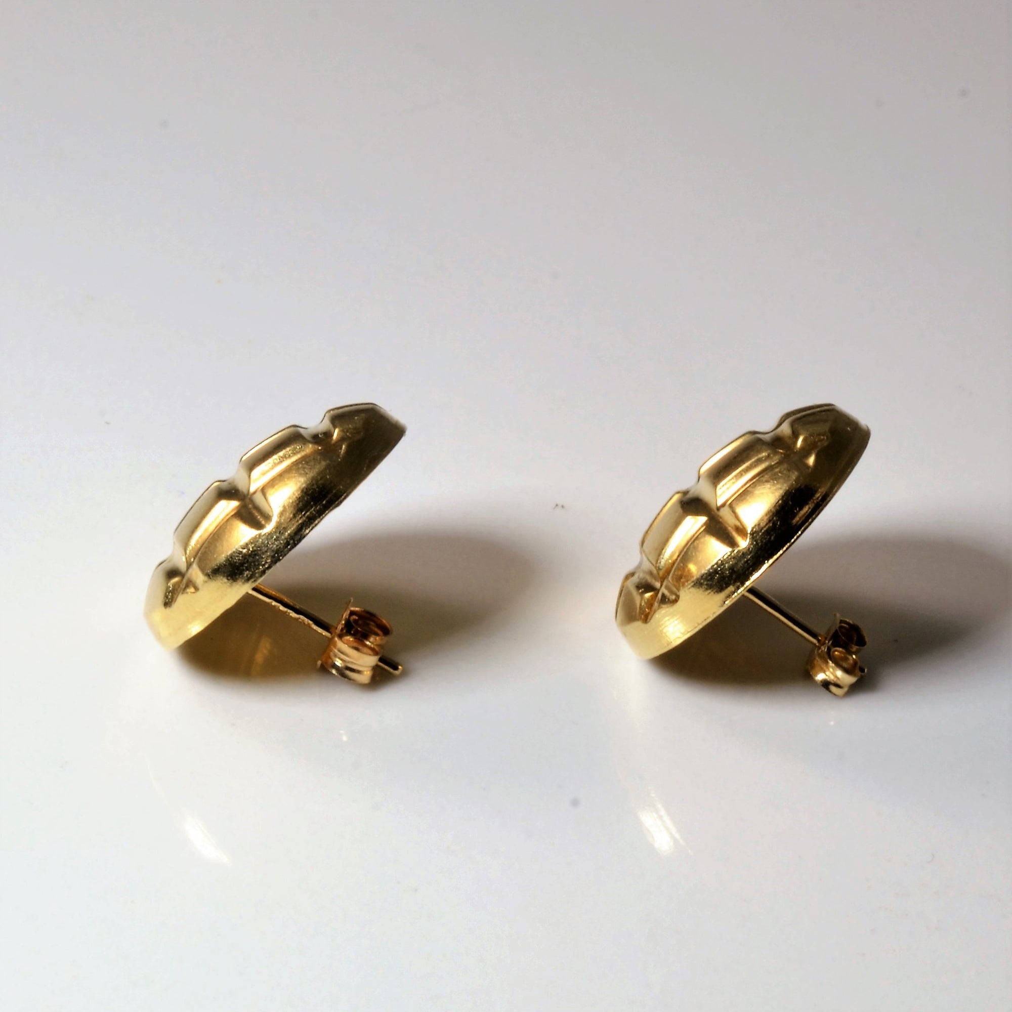Quilted Gold Dome Stud Earrings |