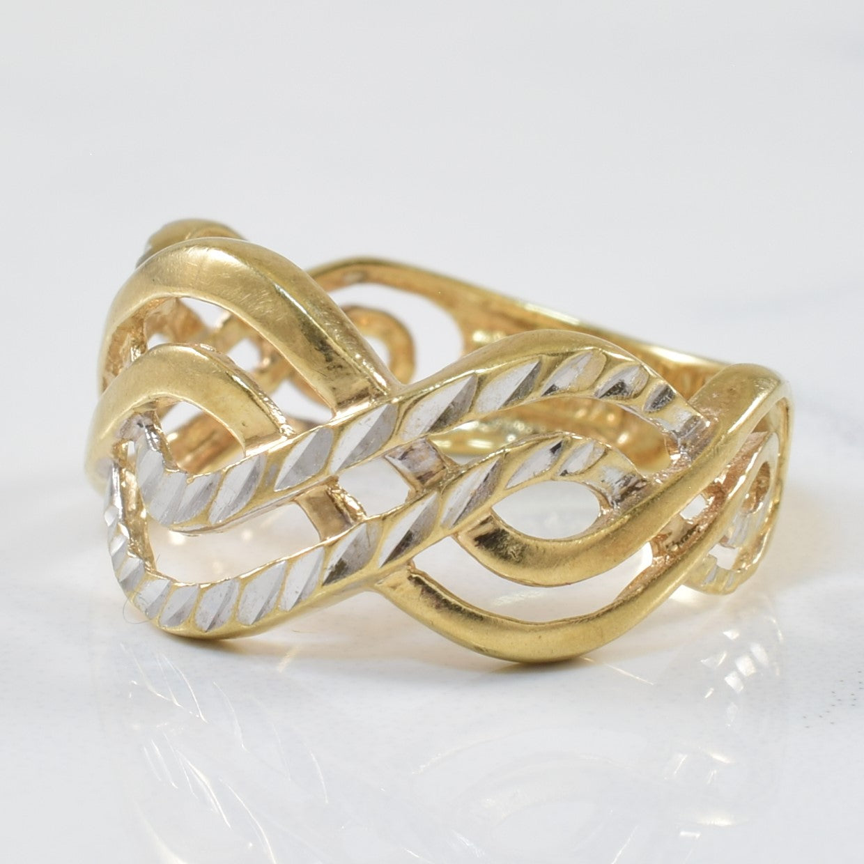 Two Tone Open Work Cross Over Ring | SZ 6.25 |