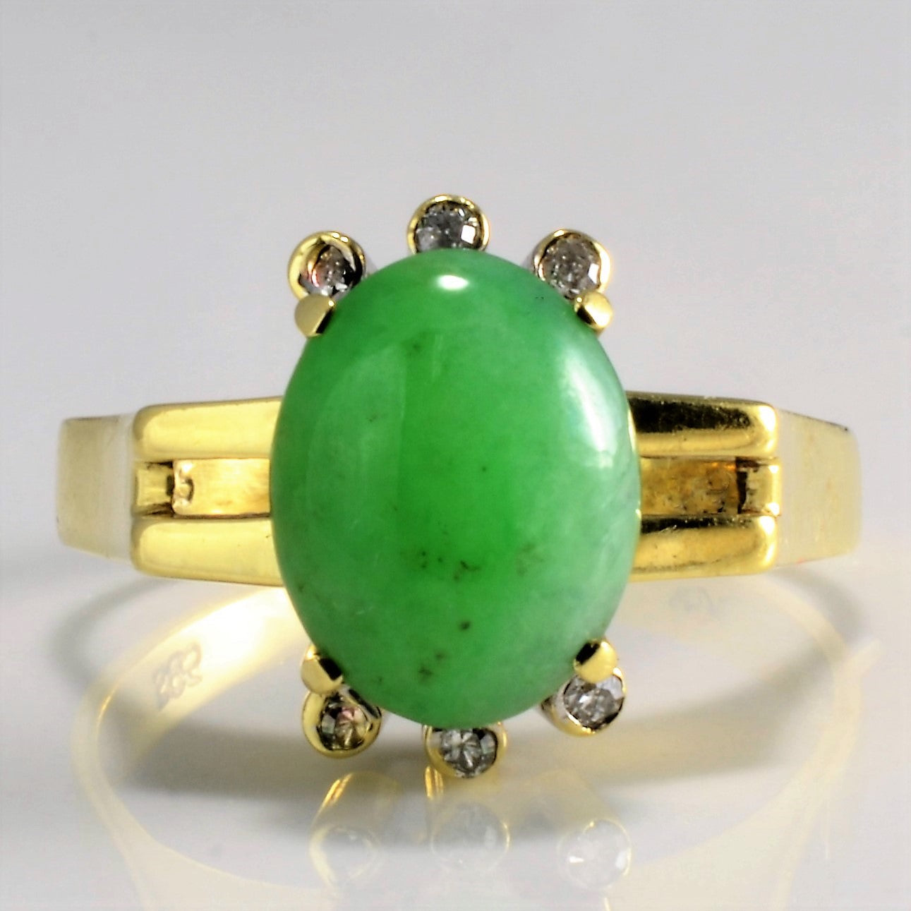 Jade & Diamond Ladies Cocktail Ring | 0.06 ctw, SZ 7.25 |