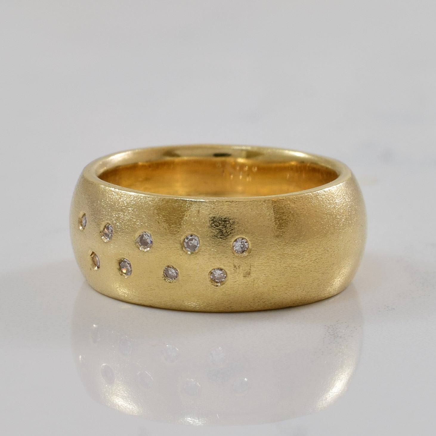 Flush Set Diamond Band | 0.09ctw | SZ 8.25 |
