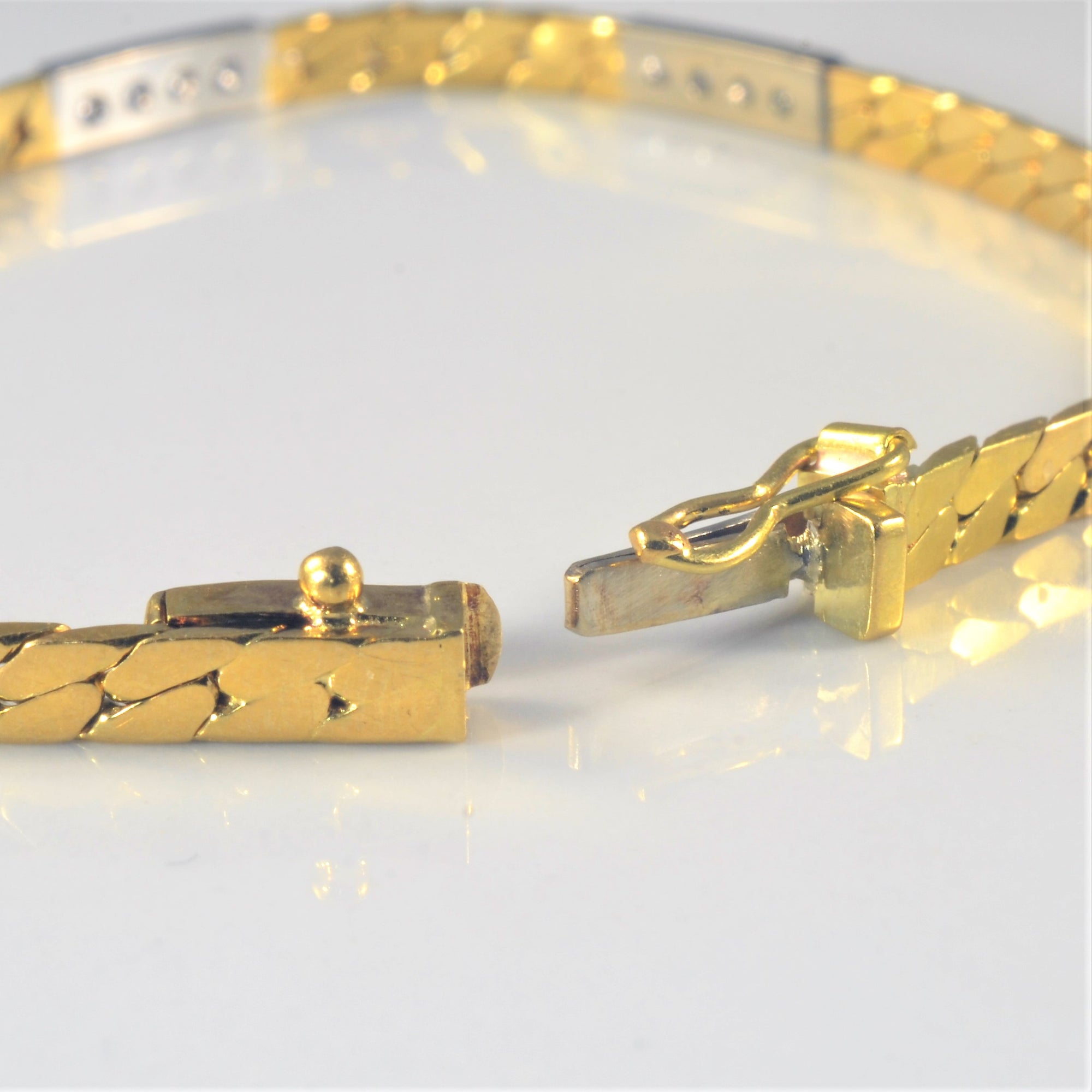Two Tone Diamond Link Bracelet | 0.30ctw | 6.5