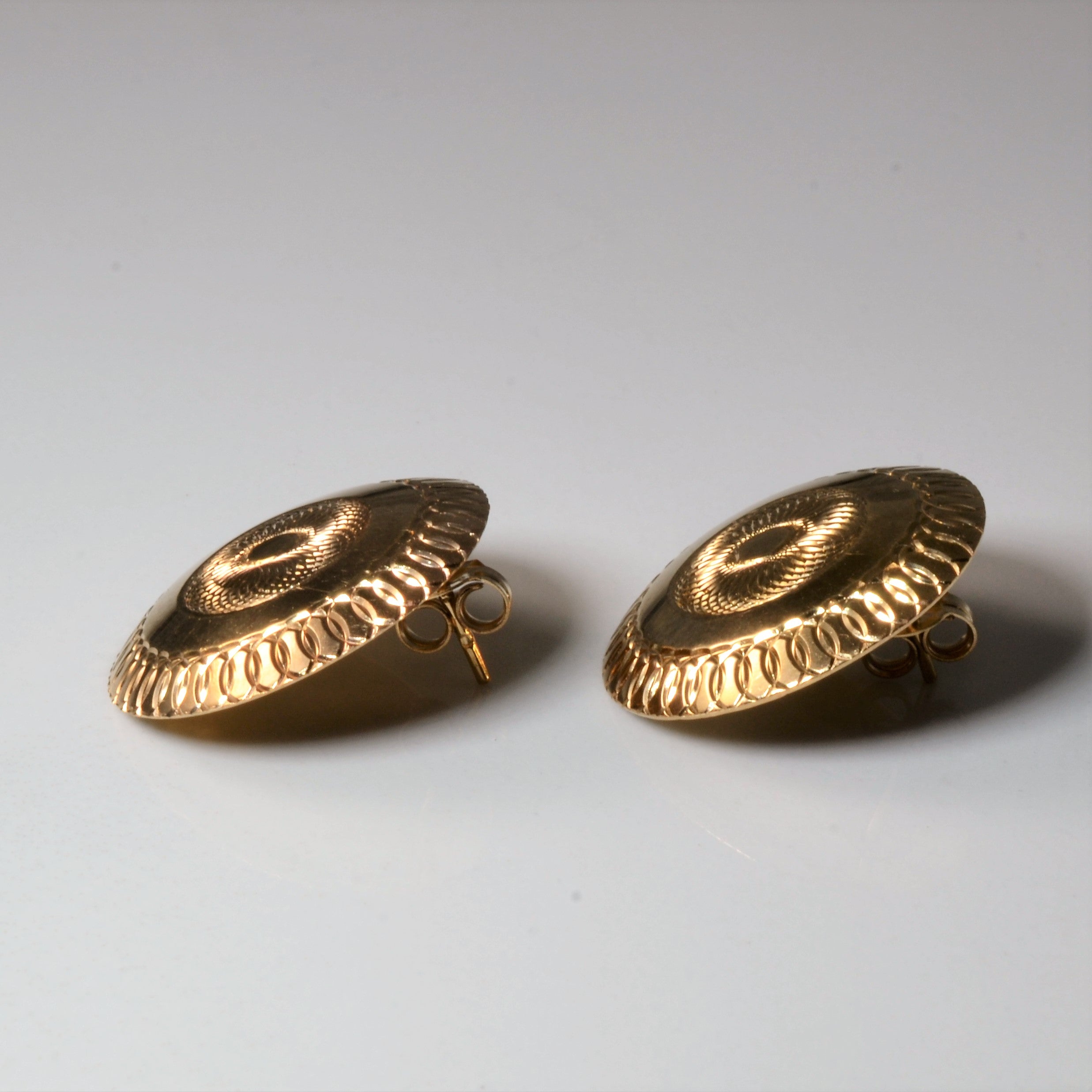 Gold Disc Swirl Earrings |