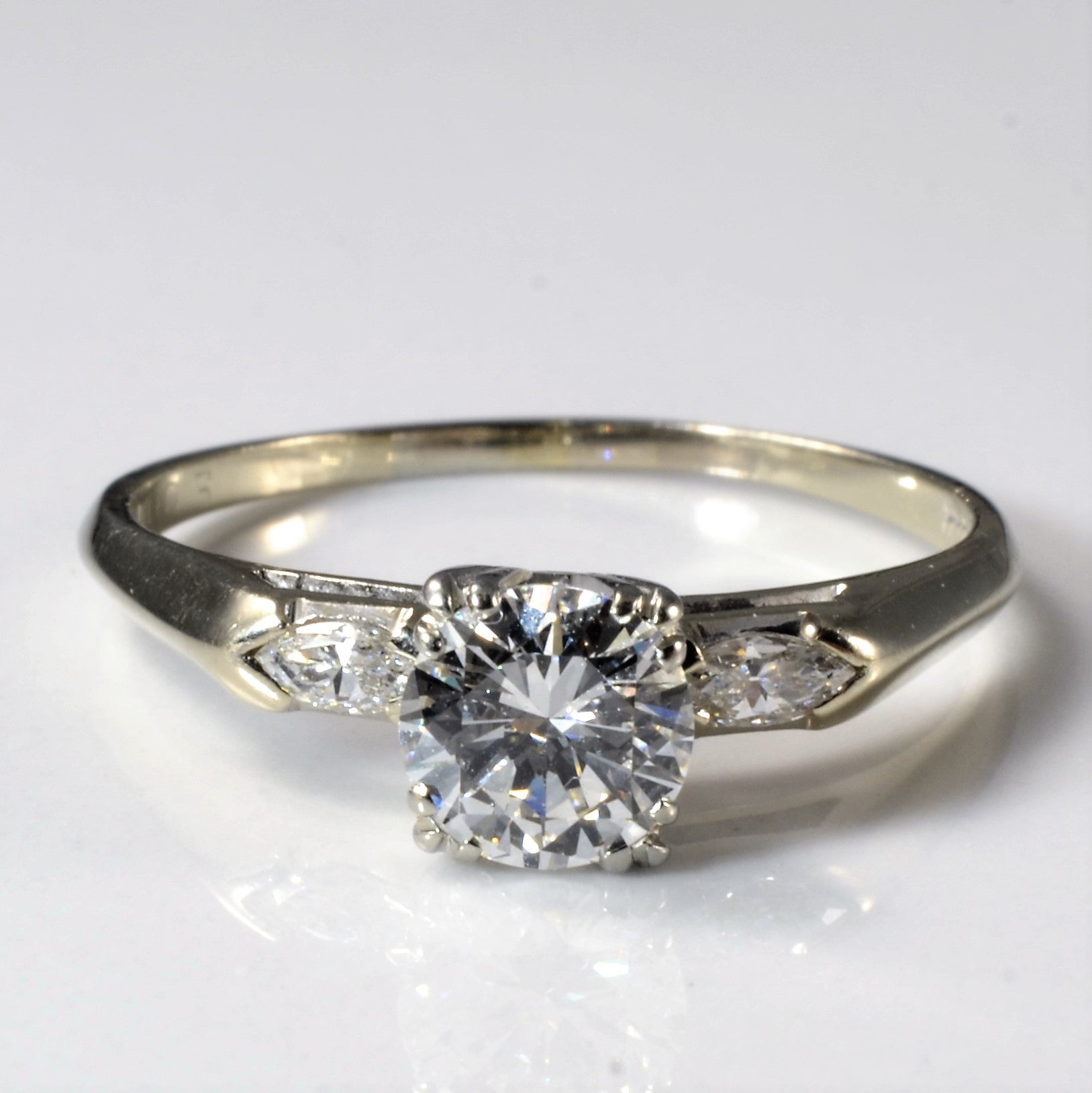Elegant 1940s Three Stone Engagement Ring | 0.77ctw | SZ 7.5 |