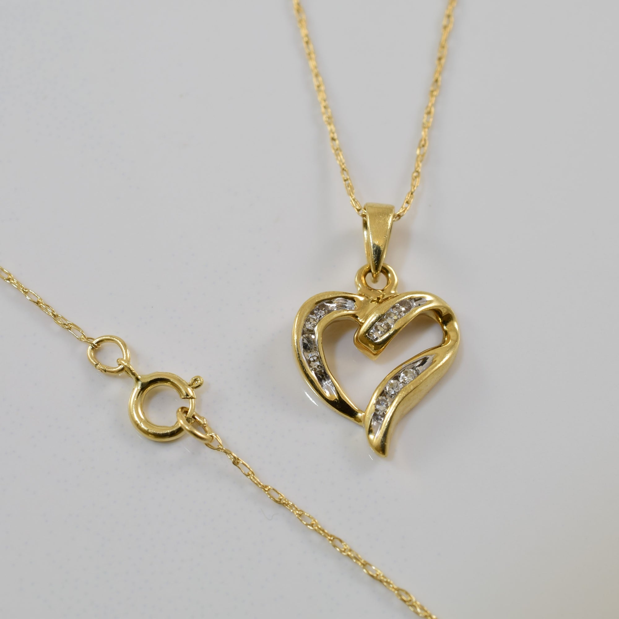 Petite Diamond Heart Necklace | 0.05ctw | 20