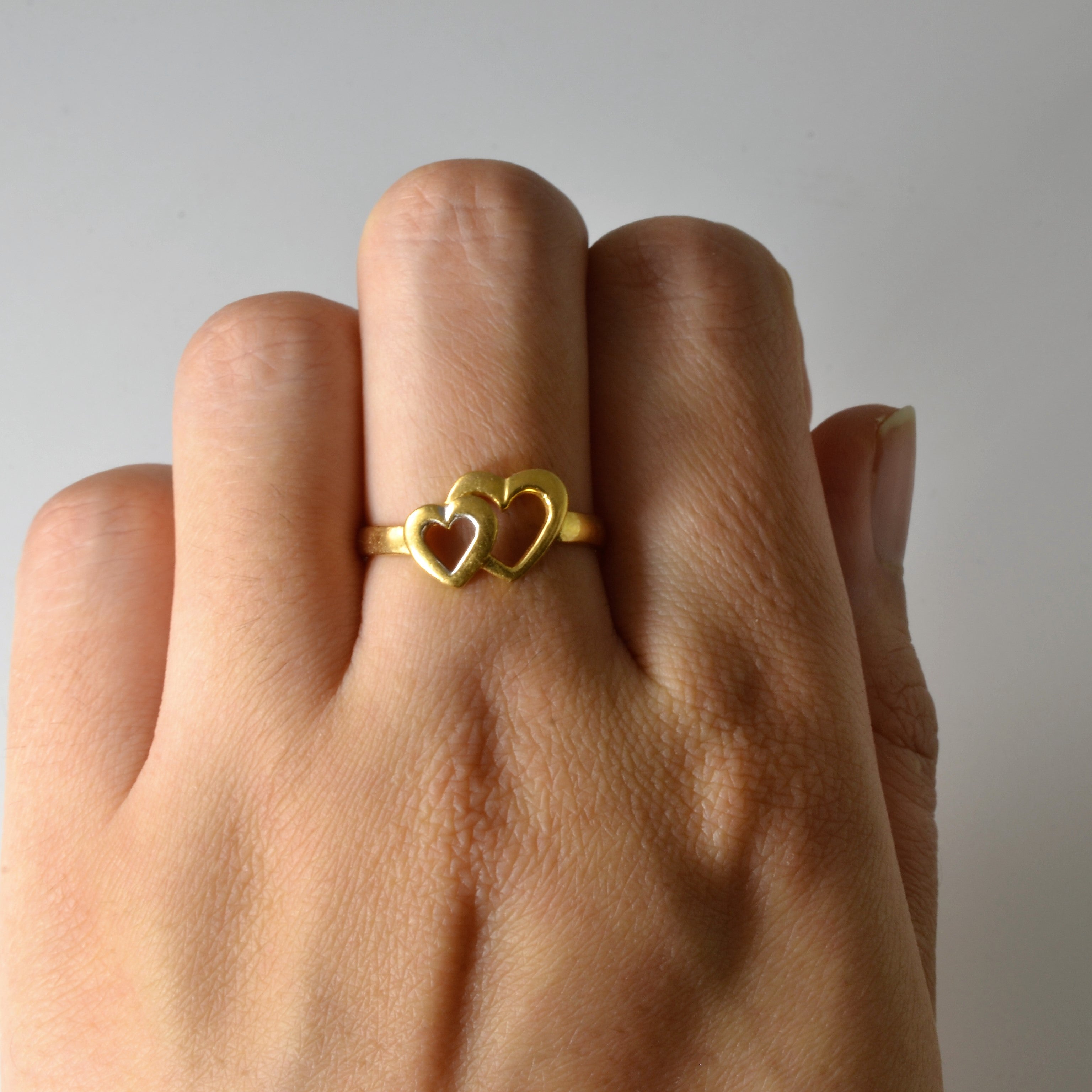 22k Yellow Gold Double Heart Ring | SZ 7.5 |