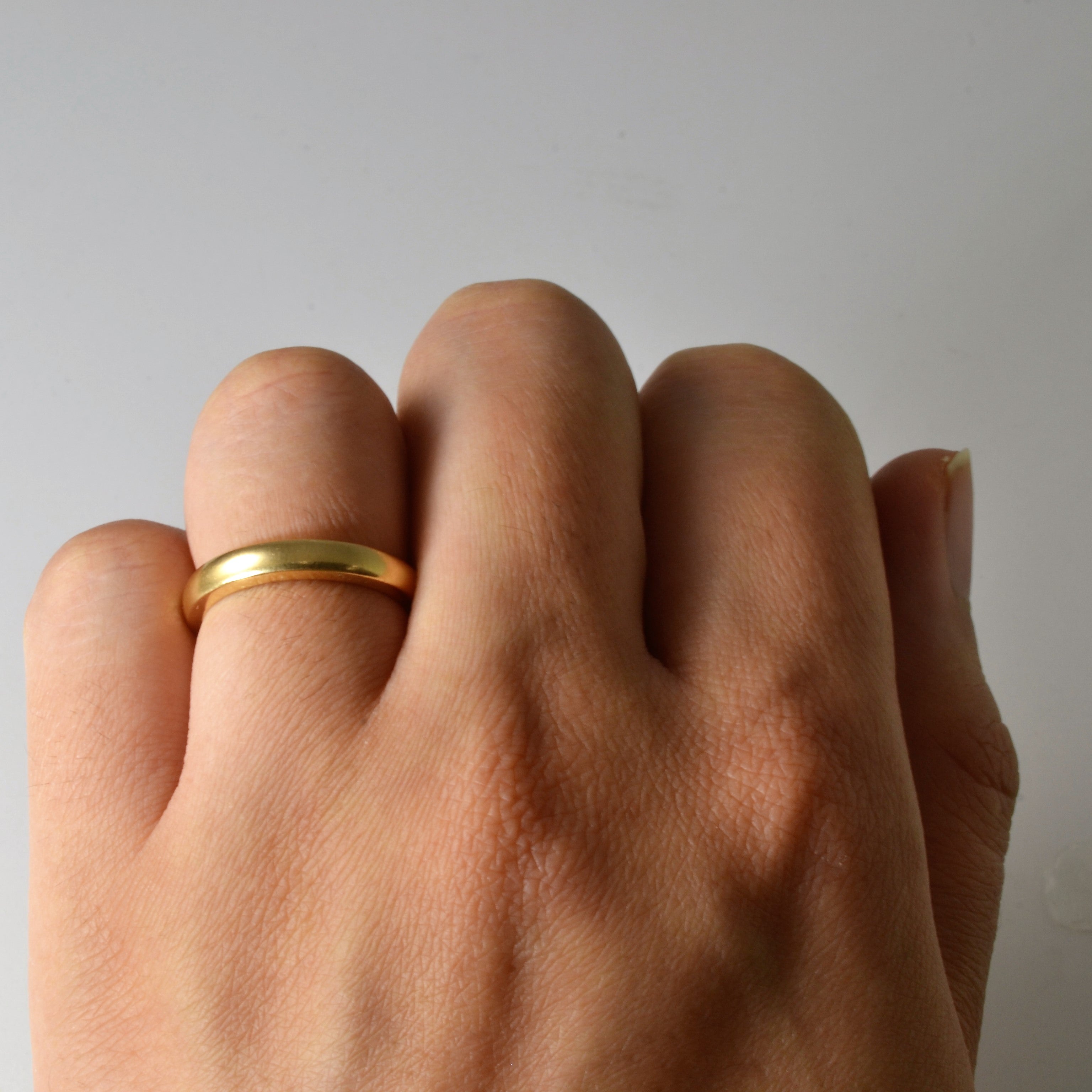 Plain 18k Gold Band | SZ 7.5 |
