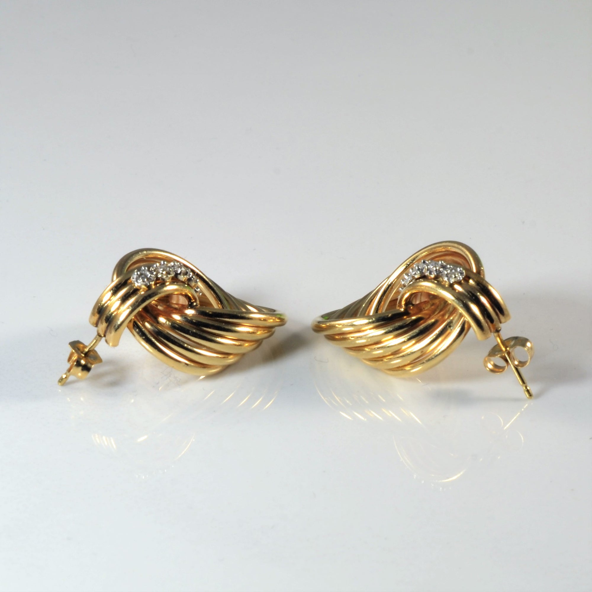 Diamond Swirl Earrings | 0.10ctw |