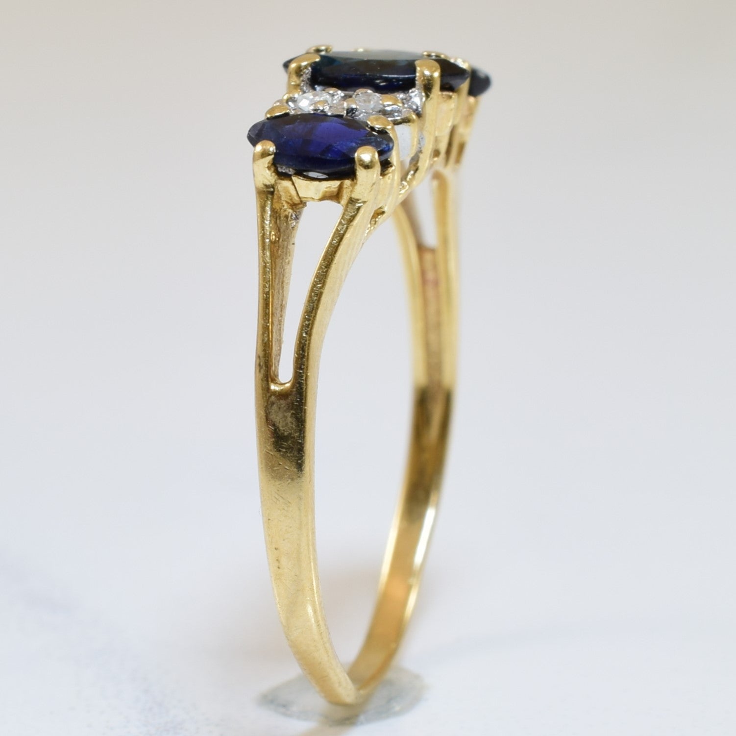 Marquise Sapphire & Diamond Ring | 0.45ctw, 0.02ctw | SZ 5.75 |