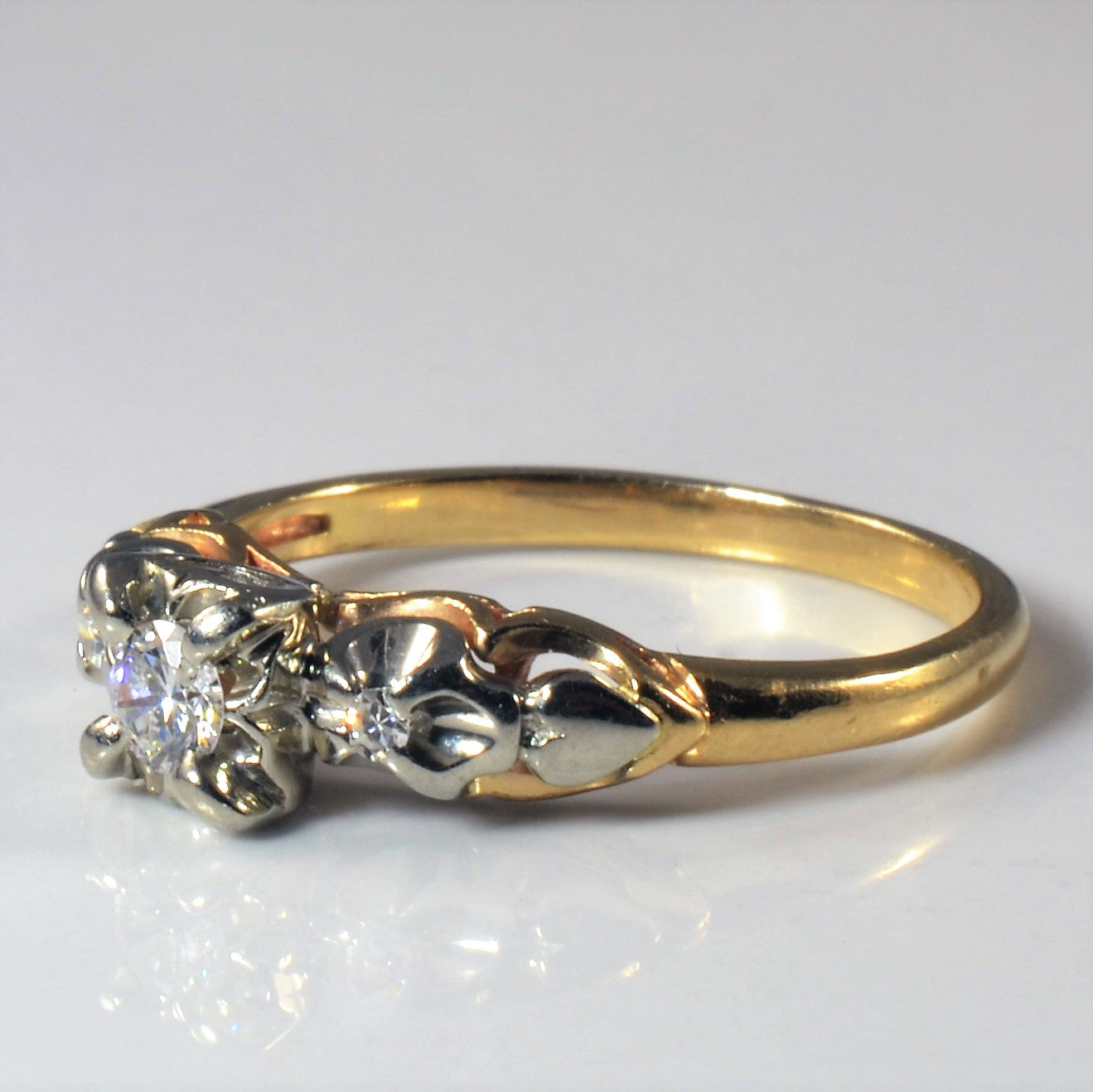 Retro Three Stone Diamond Ring | 0.16ctw | SZ 6.75 |