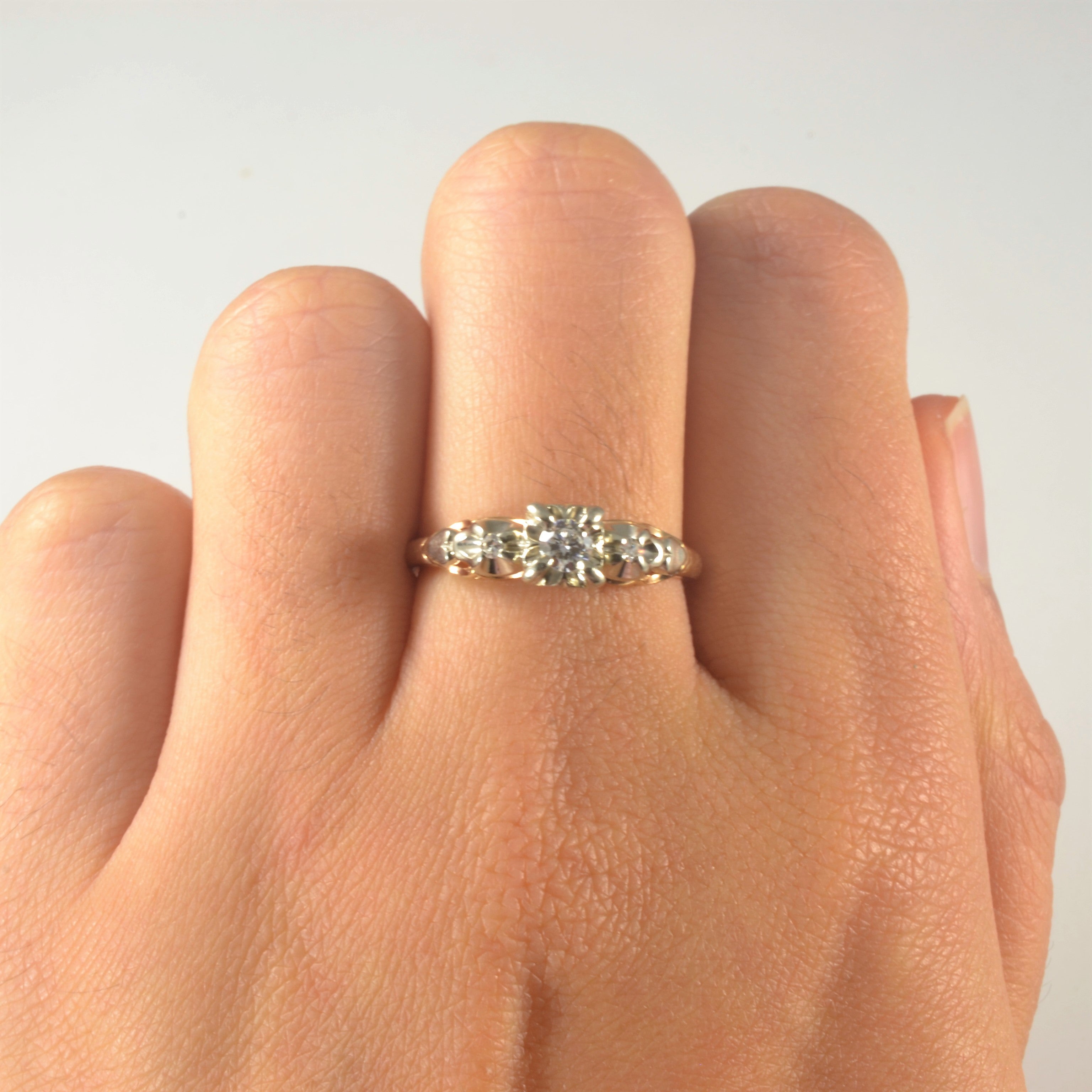 Three Stone Diamond Retro Ring | 0.22ctw | SZ 5 |