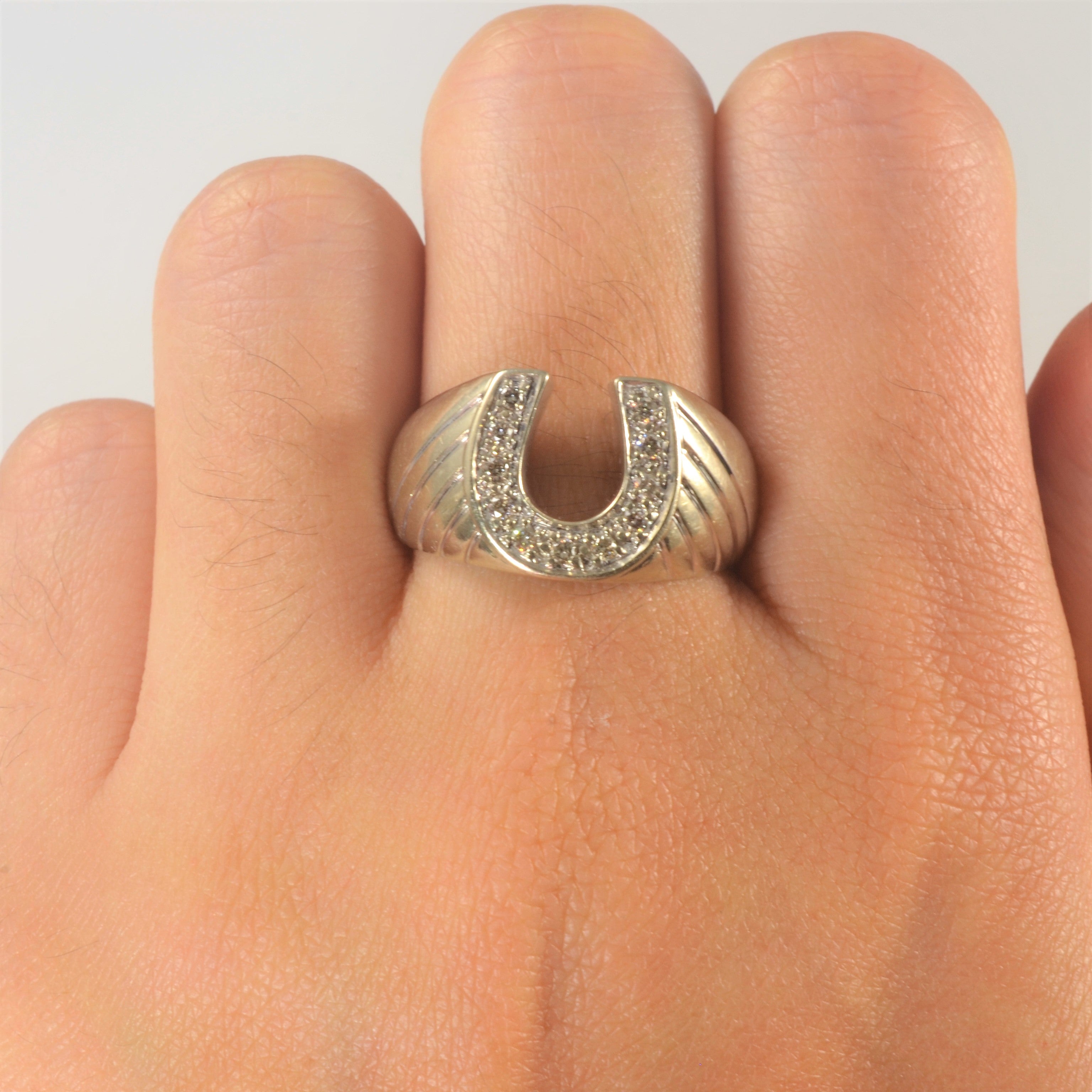 Diamond Horseshoe Ring | 0.15ctw | SZ 8.75 |