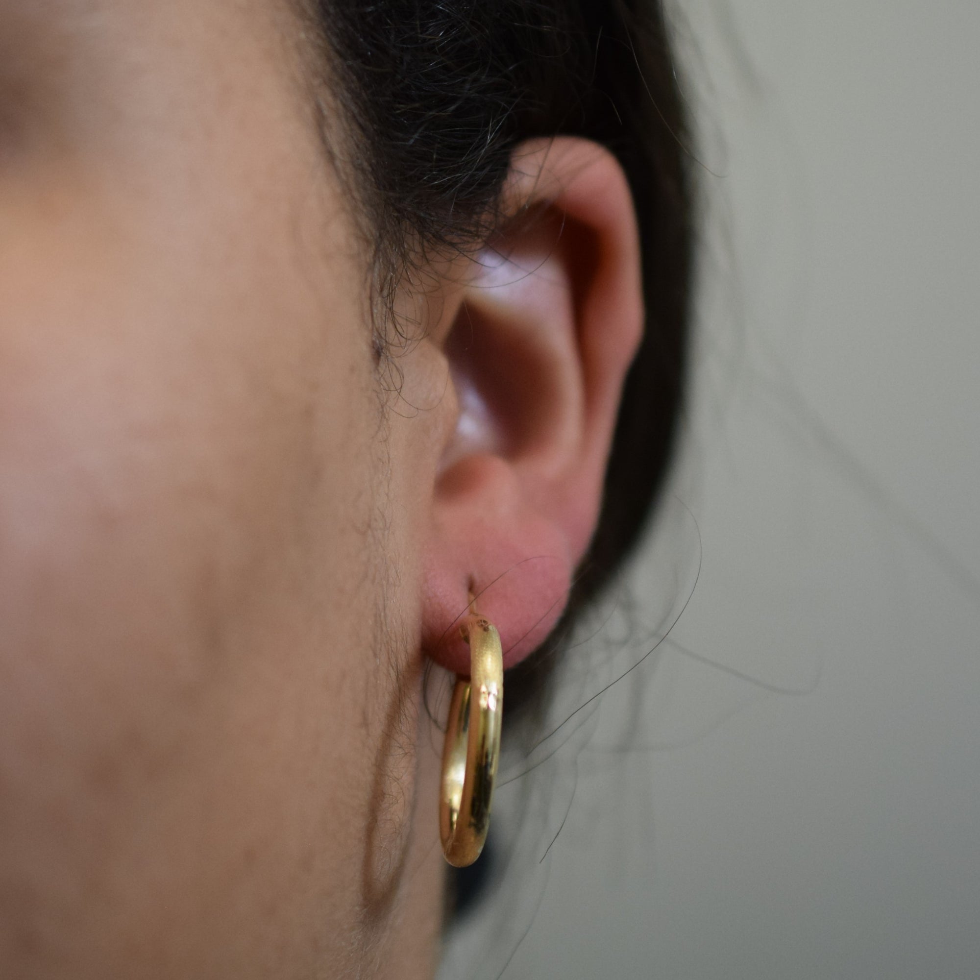Chevron Detailed Hoop Earrings |