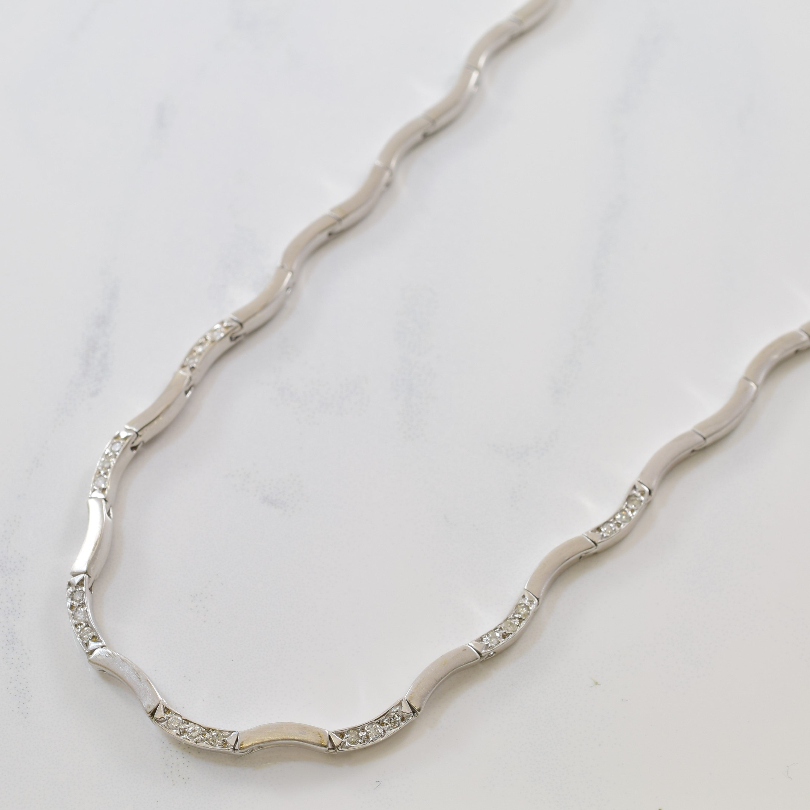 Wavy Diamond Necklace | 0.21ctw | 16" |