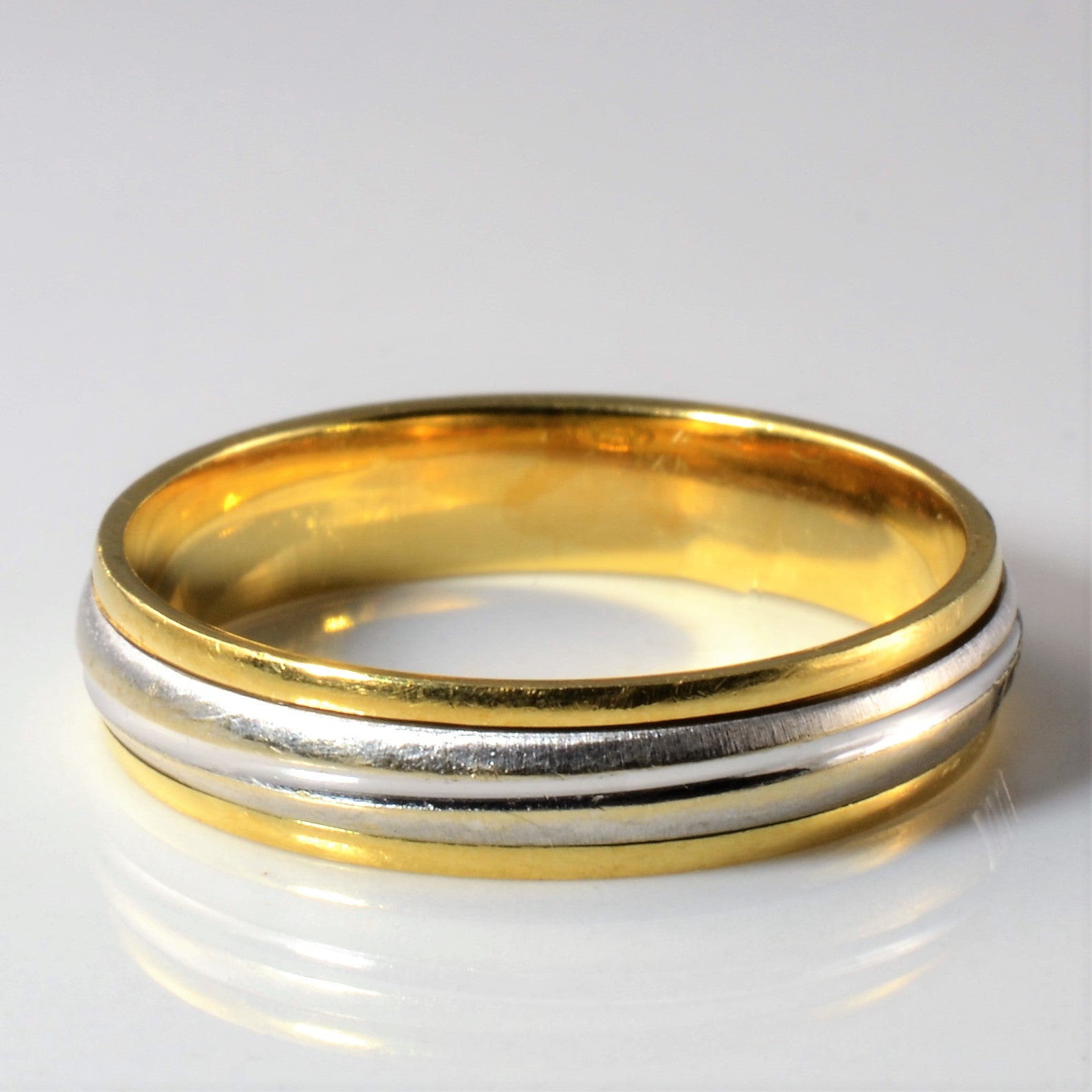 Two Tone Gold Spinner Band | SZ 9 |
