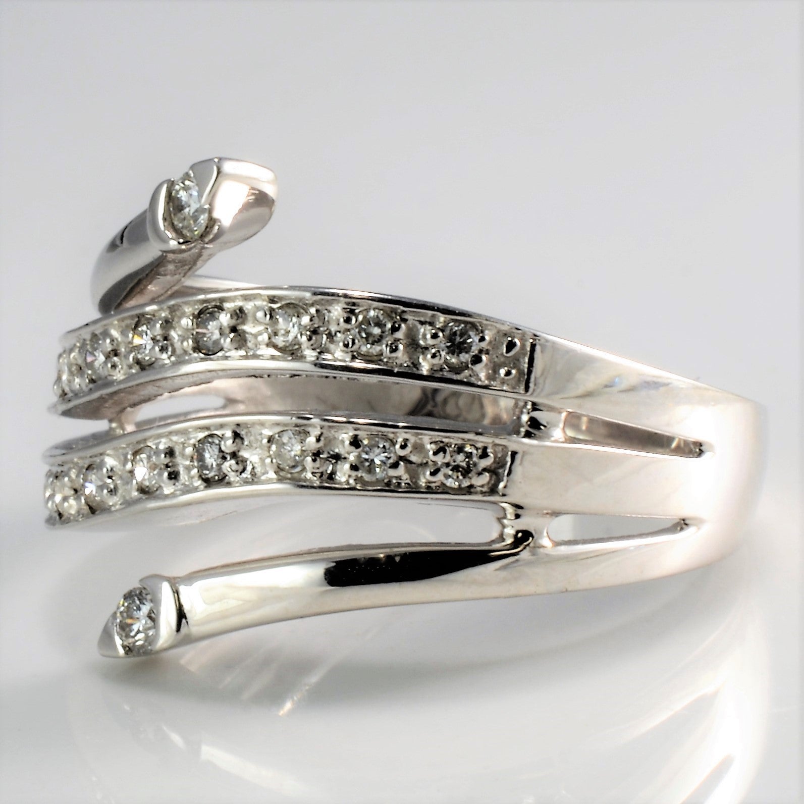 Unique Diamond Ladies Wrap Ring | 0.25 ctw, SZ 7 |