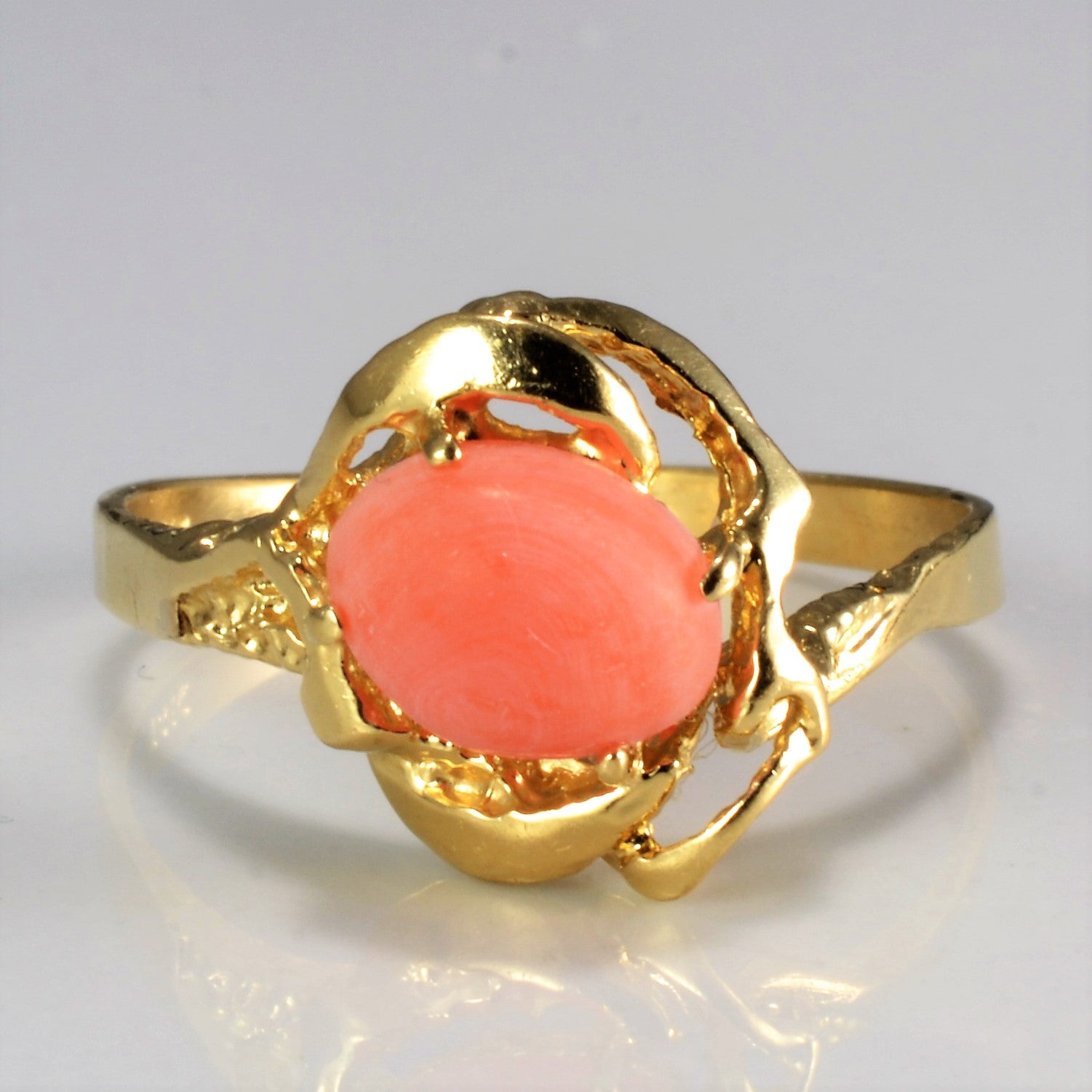 Solitaire Coral Ring | SZ 7.75 |