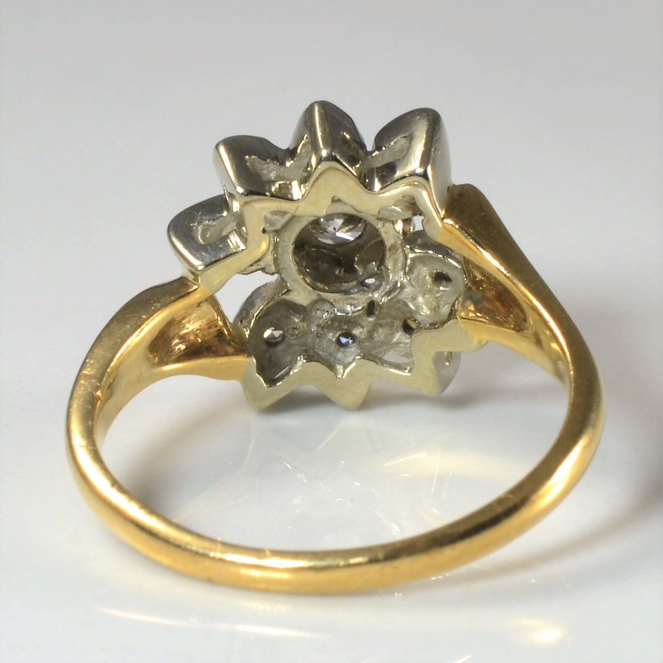 Diamond Flower Ring | 0.36ctw | SZ 6.75 |