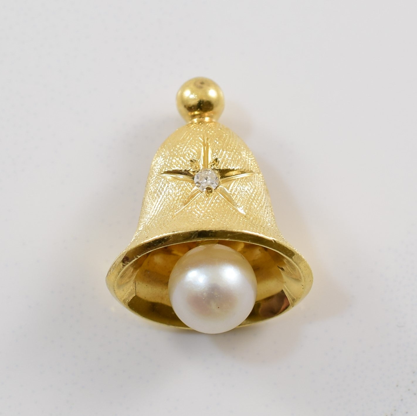 Star Set Diamond & Pearl Bell Pendant | 0.01ct, 1.00ct |