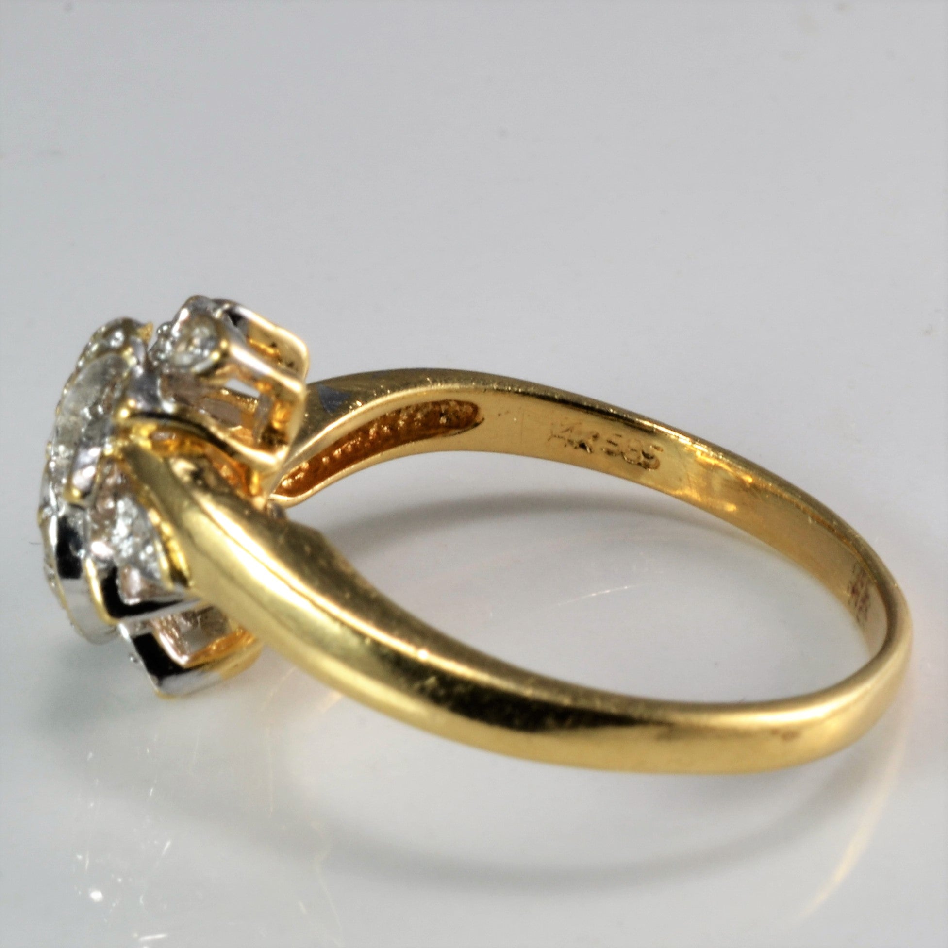 Floral Inspired Cluster Diamond Ring | 0.15 ctw, SZ 7.5 |